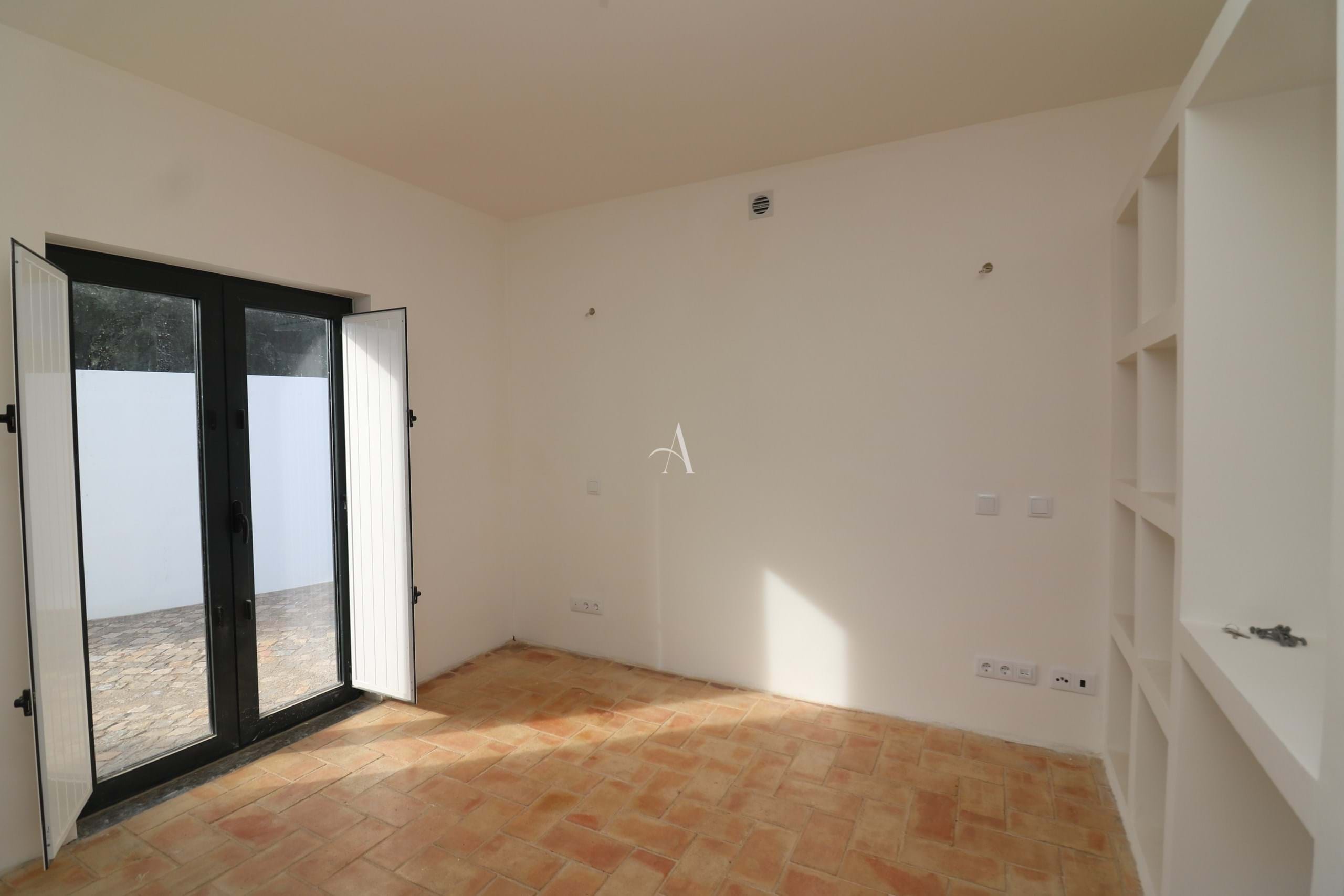 3 Bed, 3 Bath, HouseFor Sale, Sao Bras De Alportel, Faro, 8150-014 São Brás de