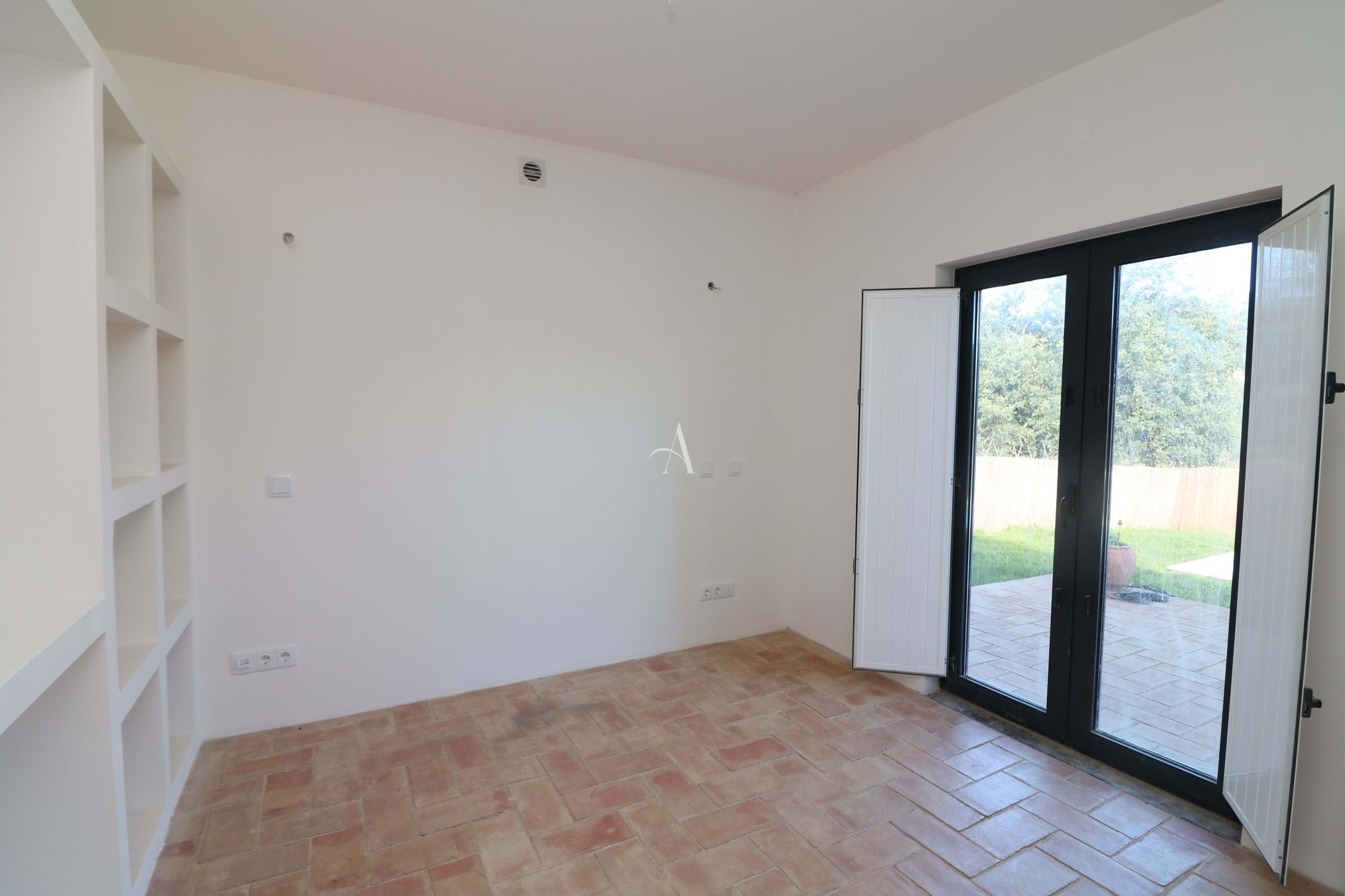 3 Bed, 3 Bath, HouseFor Sale, Sao Bras De Alportel, Faro, 8150-014 São Brás de