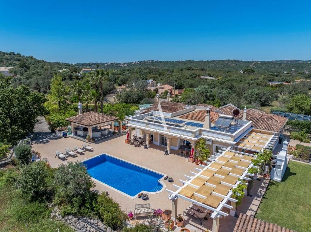 4 Bed, 6 Bath, HouseFor Sale, Faro, Faro