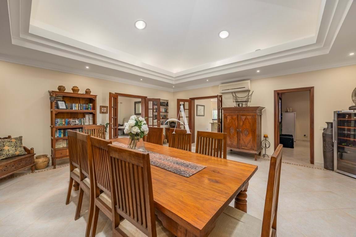 4 Bed, 6 Bath, HouseFor Sale, Faro, Faro