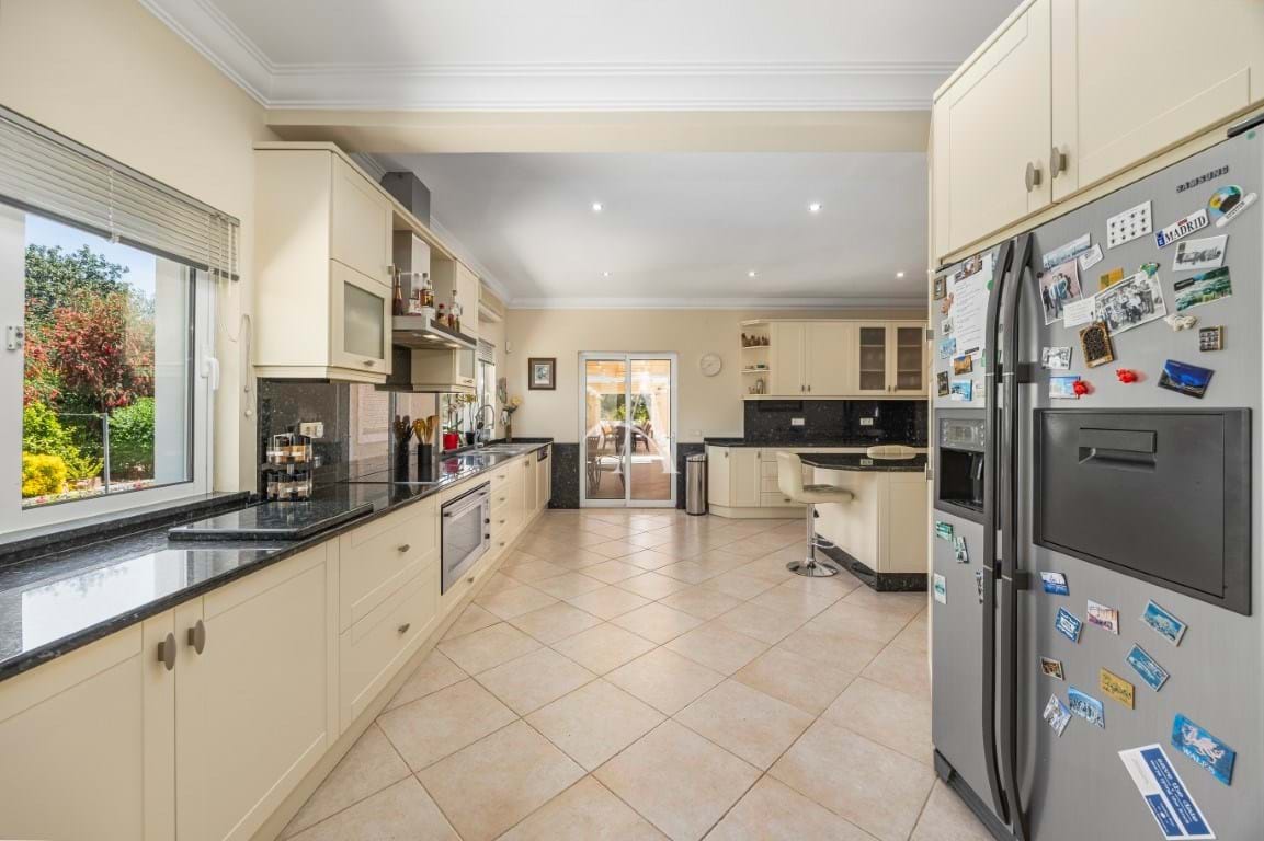 4 Bed, 6 Bath, HouseFor Sale, Faro, Faro