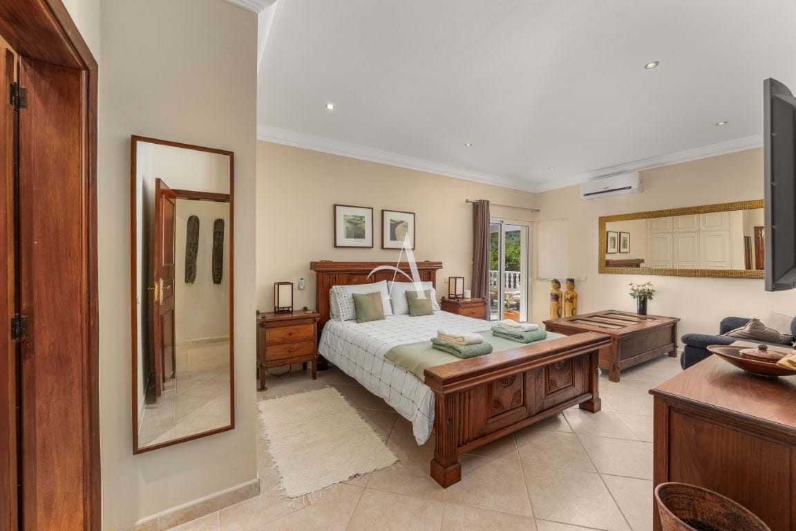 4 Bed, 6 Bath, HouseFor Sale, Faro, Faro