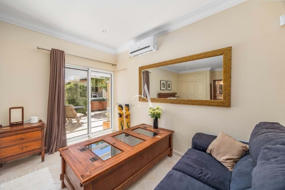 4 Bed, 6 Bath, HouseFor Sale, Faro, Faro