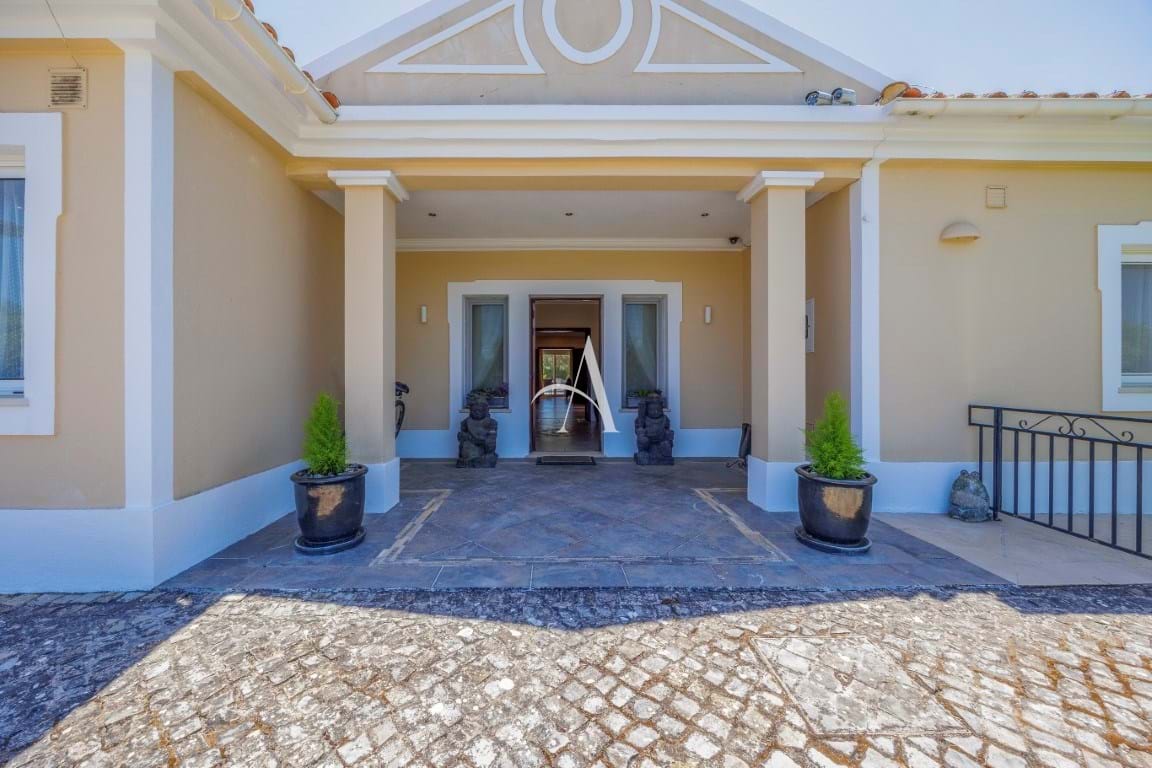 4 Bed, 6 Bath, HouseFor Sale, Faro, Faro