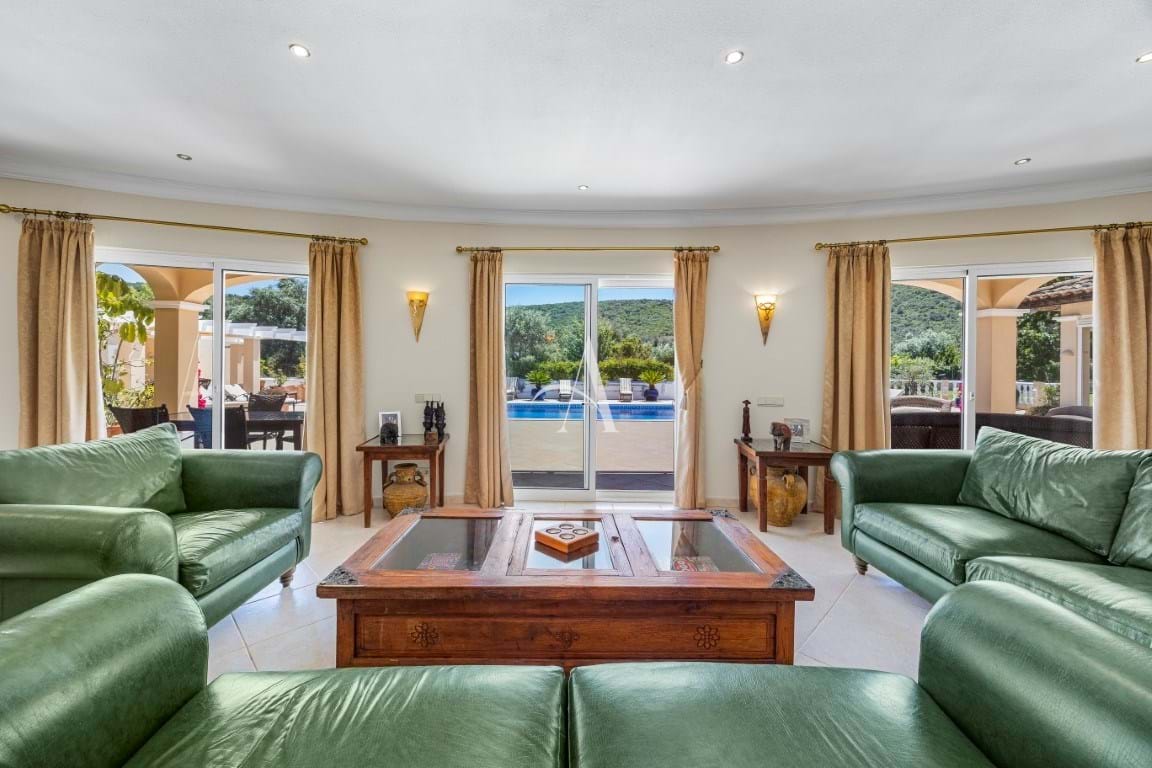 4 Bed, 6 Bath, HouseFor Sale, Faro, Faro