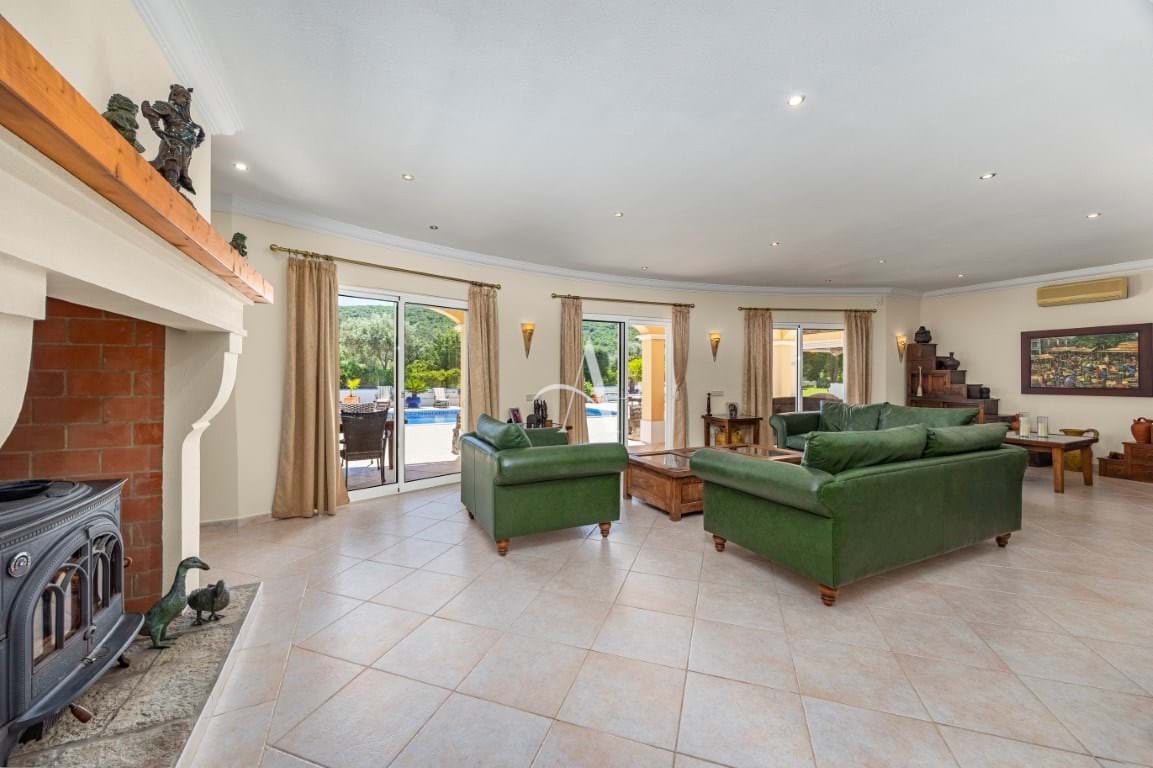 4 Bed, 6 Bath, HouseFor Sale, Faro, Faro