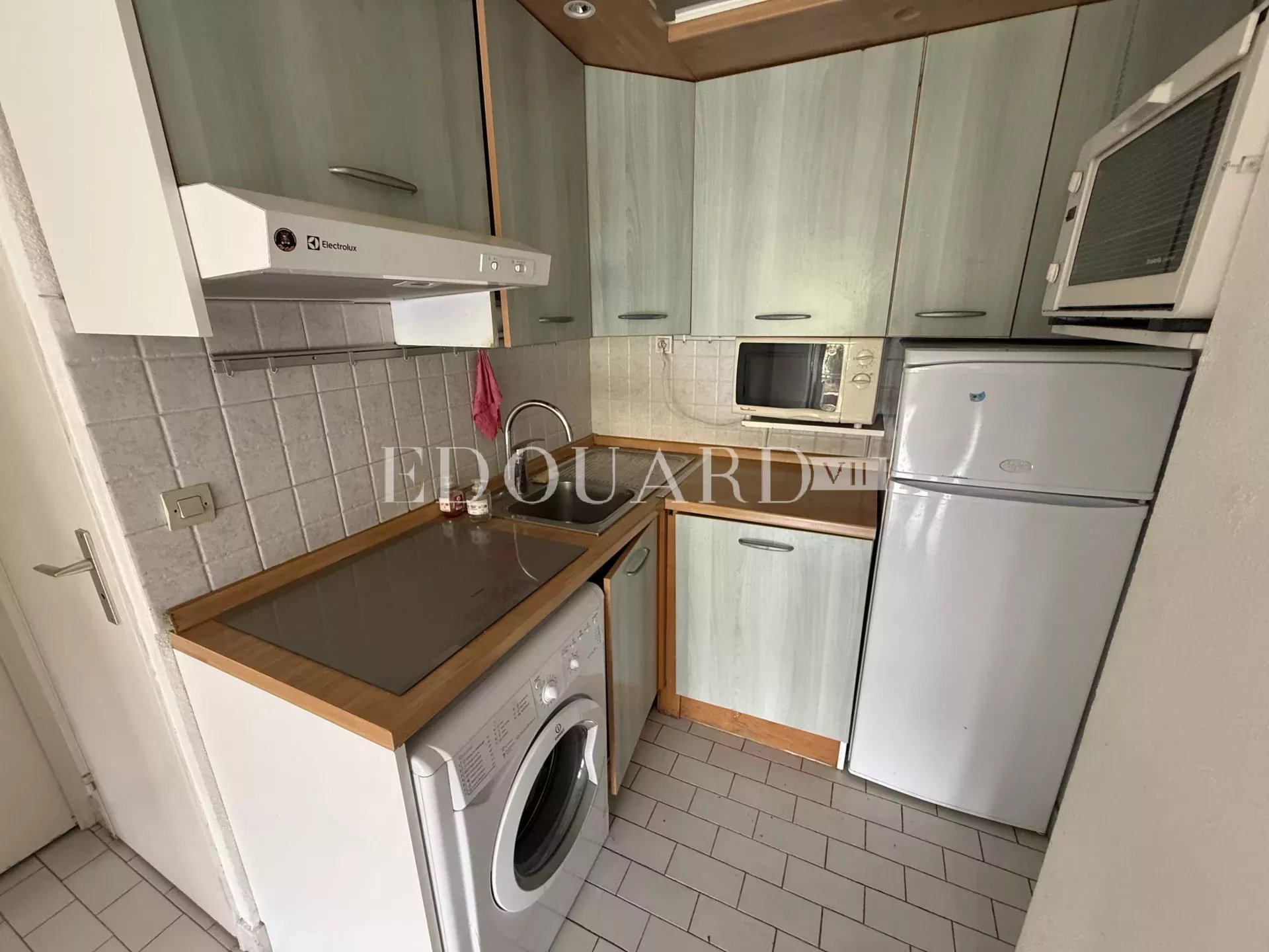 1 Bed, 1 Bath, ApartmentFor Sale, Roquebrune-Cap-Martin, Alpes-Maritimes