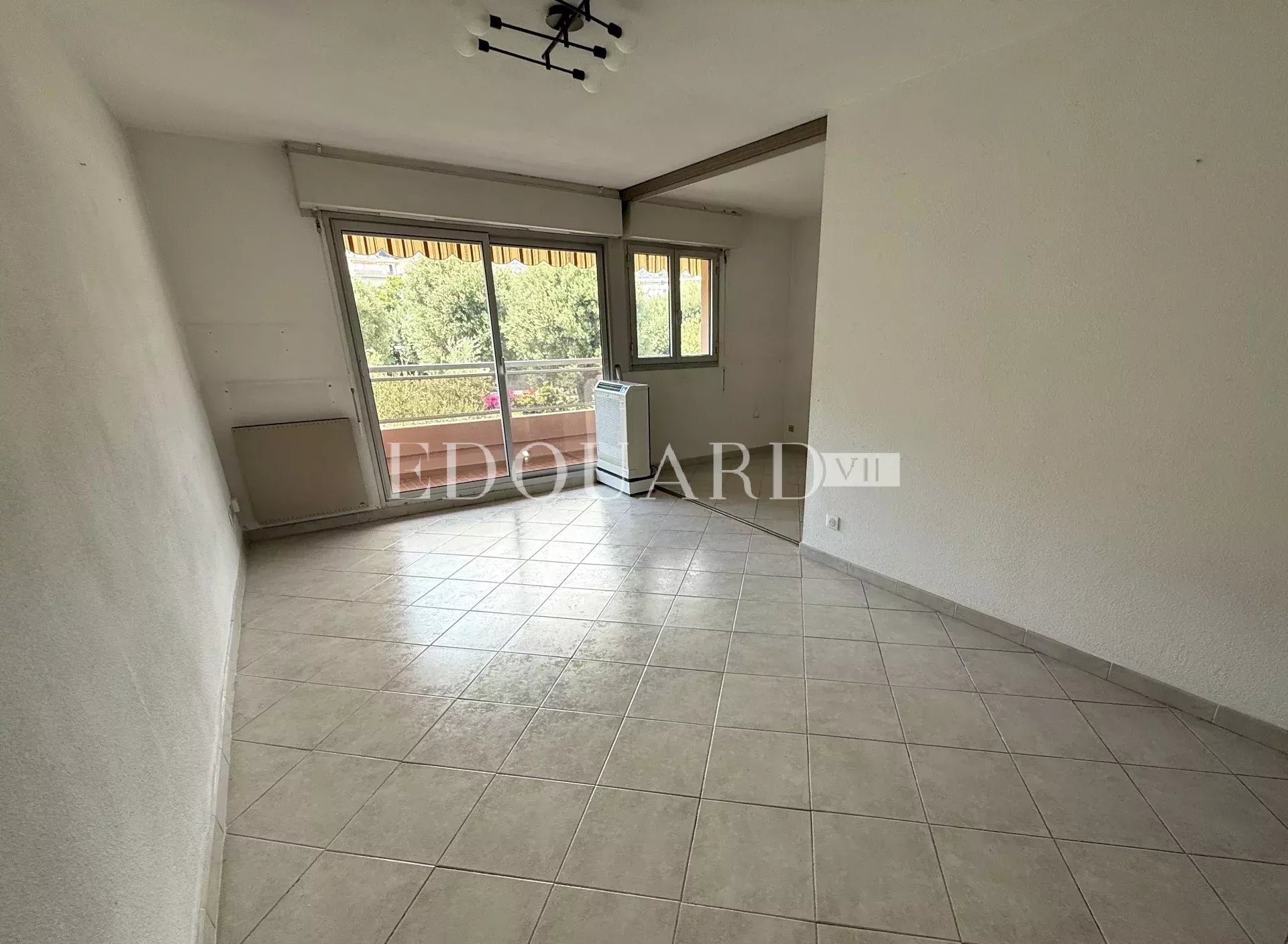 1 Bed, 1 Bath, ApartmentFor Sale, Roquebrune-Cap-Martin, Alpes-Maritimes