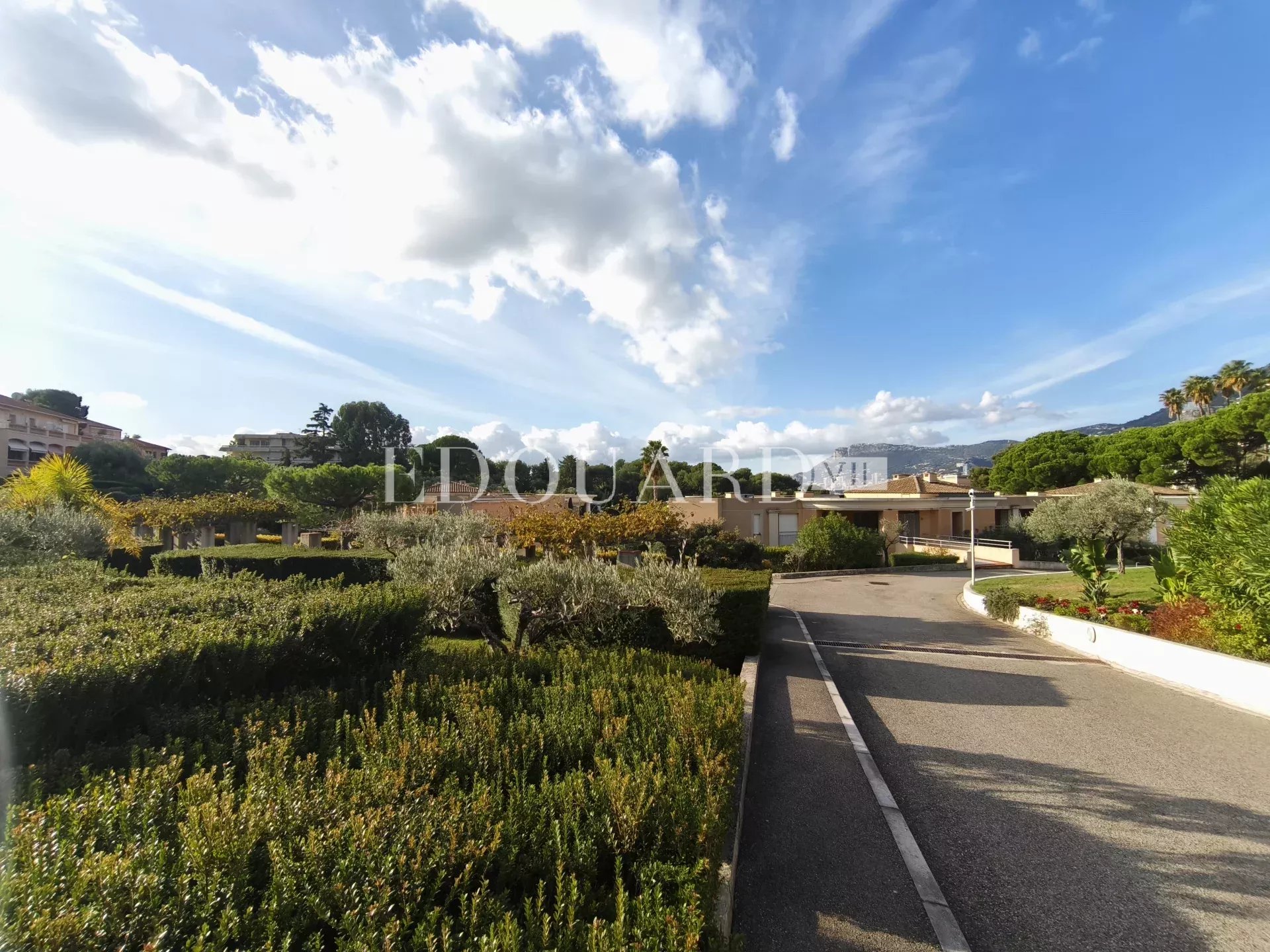 1 Bed, 1 Bath, ApartmentFor Sale, Roquebrune-Cap-Martin, Alpes-Maritimes