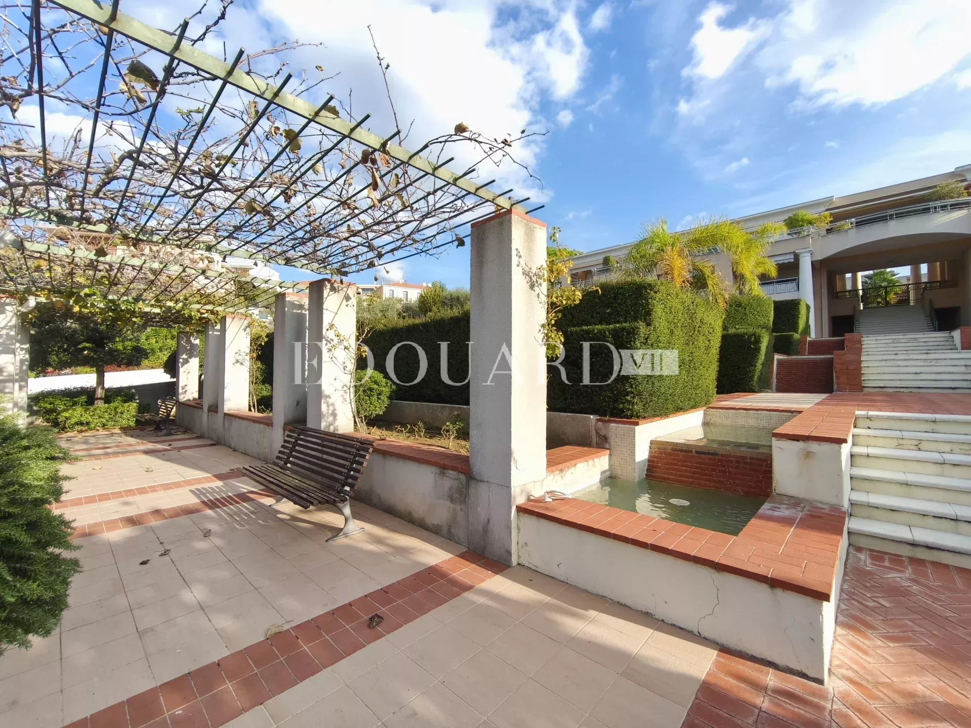 1 Bed, 1 Bath, ApartmentFor Sale, Roquebrune-Cap-Martin, Alpes-Maritimes