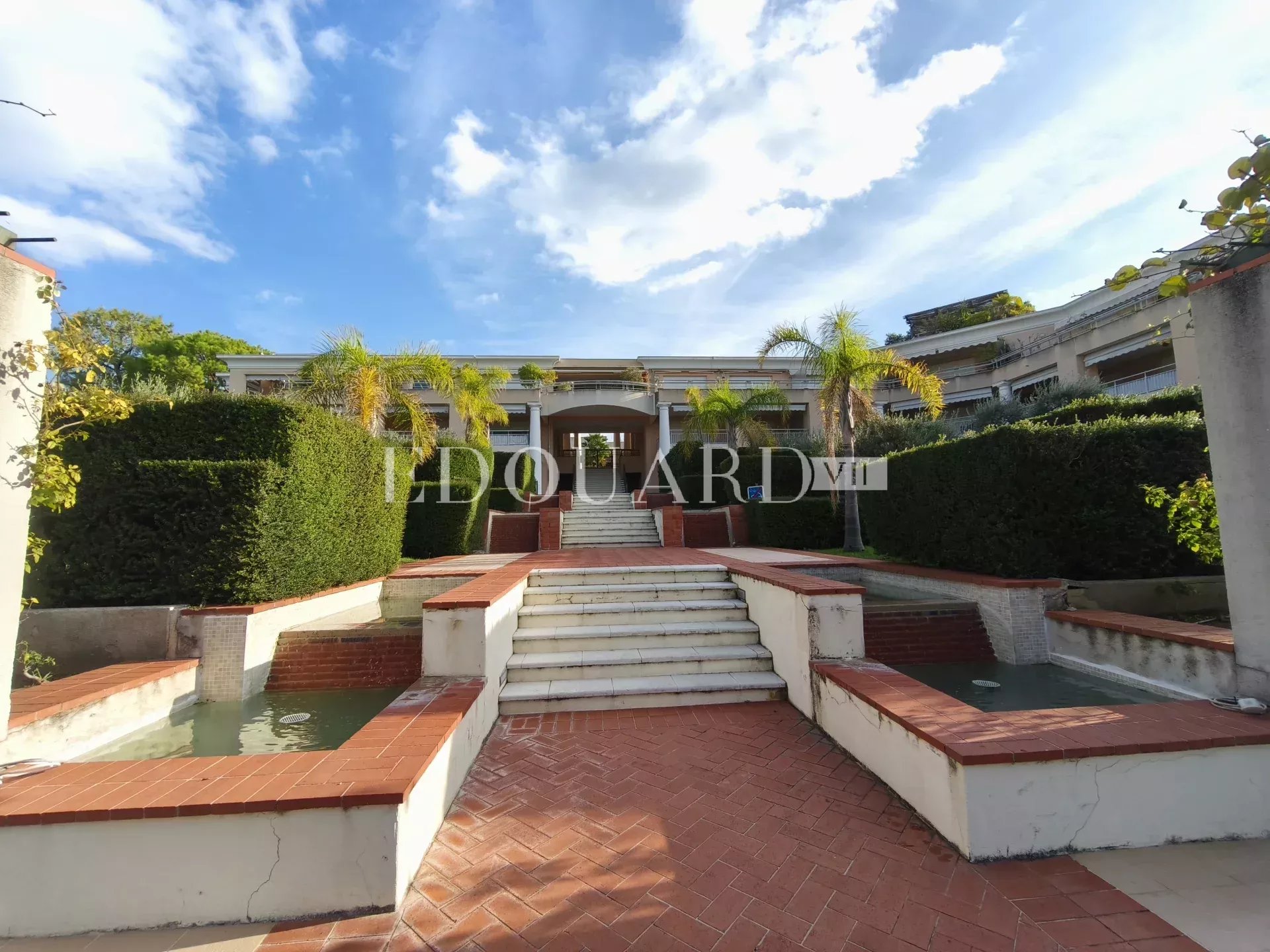 1 Bed, 1 Bath, ApartmentFor Sale, Roquebrune-Cap-Martin, Alpes-Maritimes