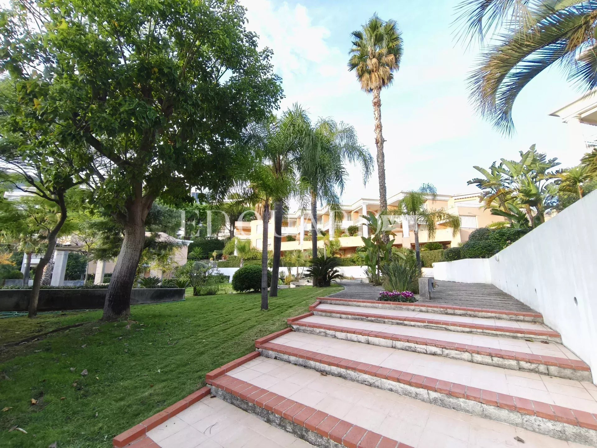 1 Bed, 1 Bath, ApartmentFor Sale, Roquebrune-Cap-Martin, Alpes-Maritimes