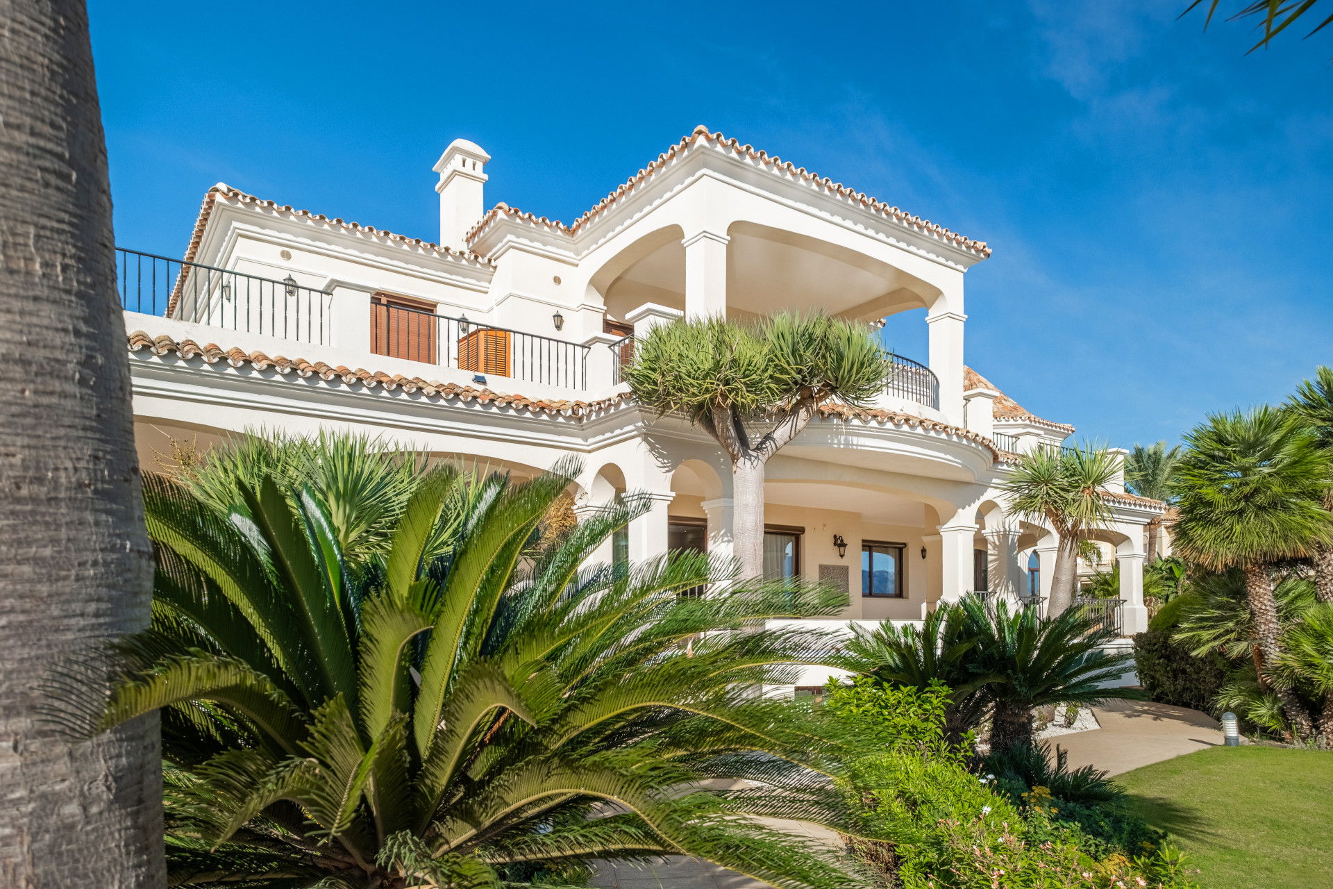 11 Bed, 12 Bath, HouseFor Sale, Benahavis, Malaga