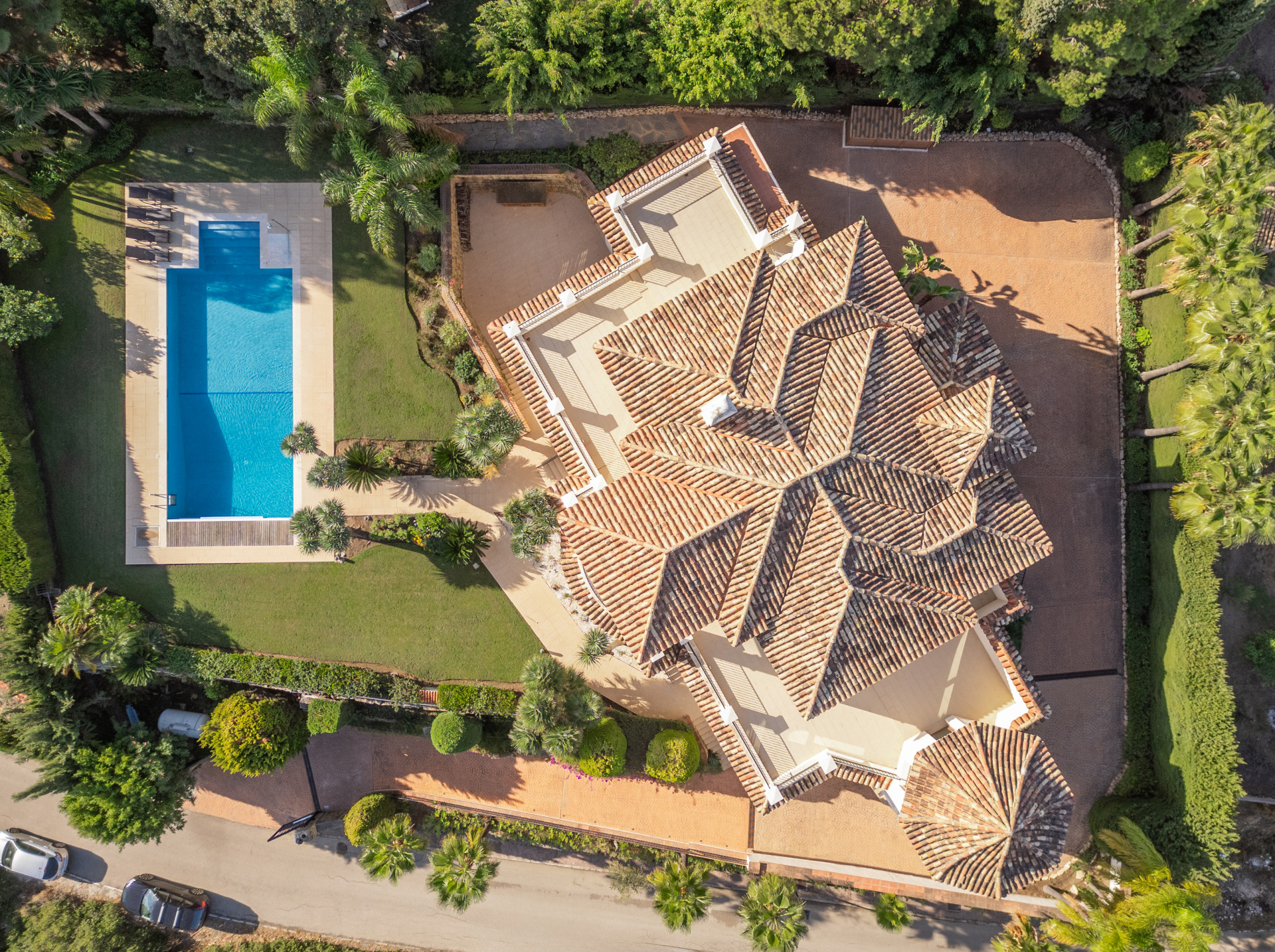 11 Bed, 12 Bath, HouseFor Sale, Benahavis, Malaga