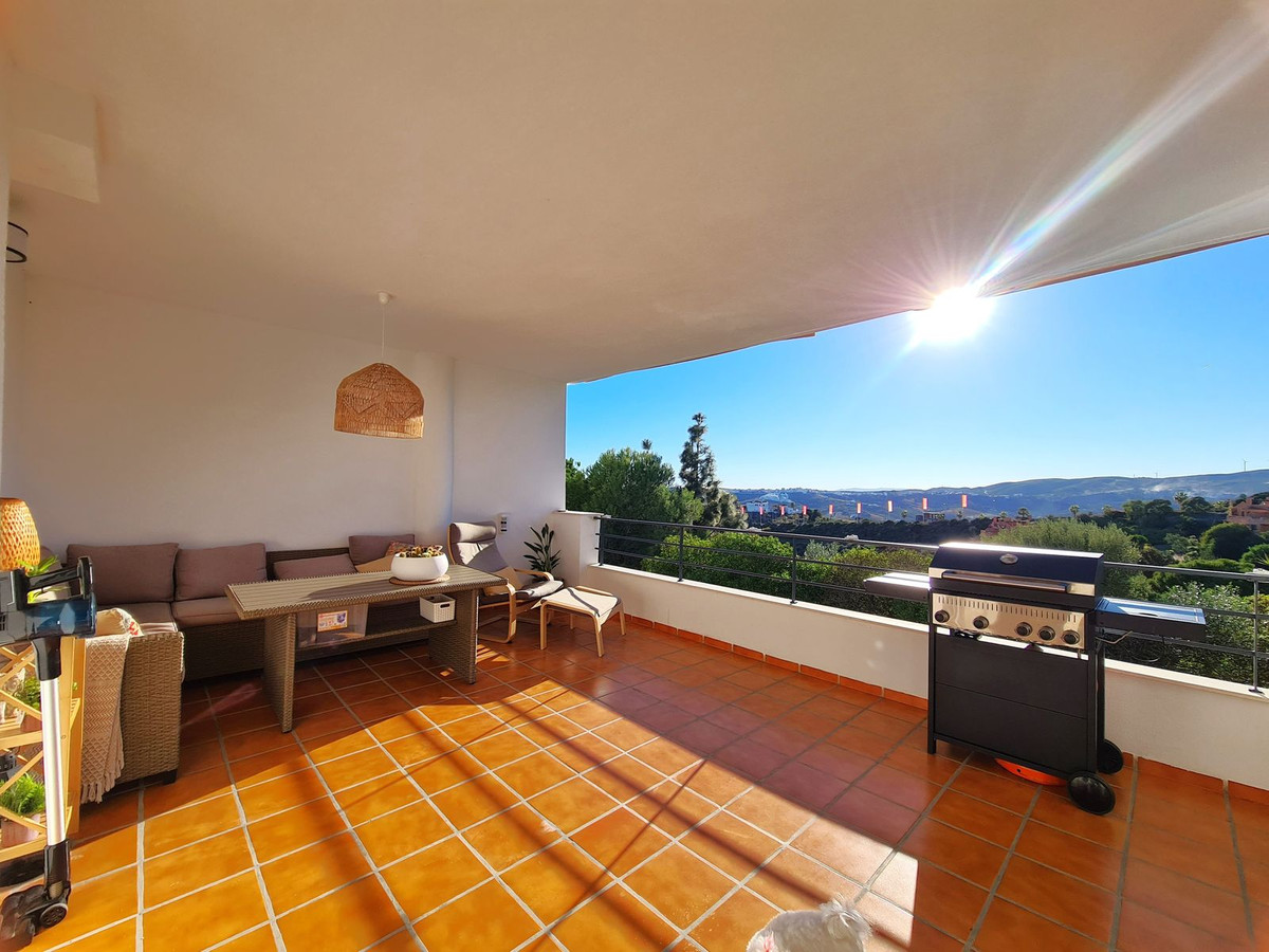3 Bed, 2 Bath, ApartmentFor Sale, Casares, Malaga