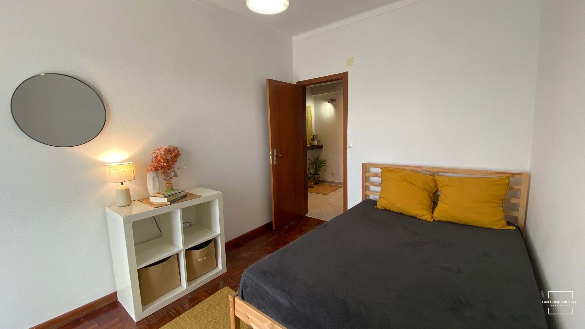 2 Bed, 1 Bath, ApartmentFor Sale, Sintra, Lisboa, 2710-728