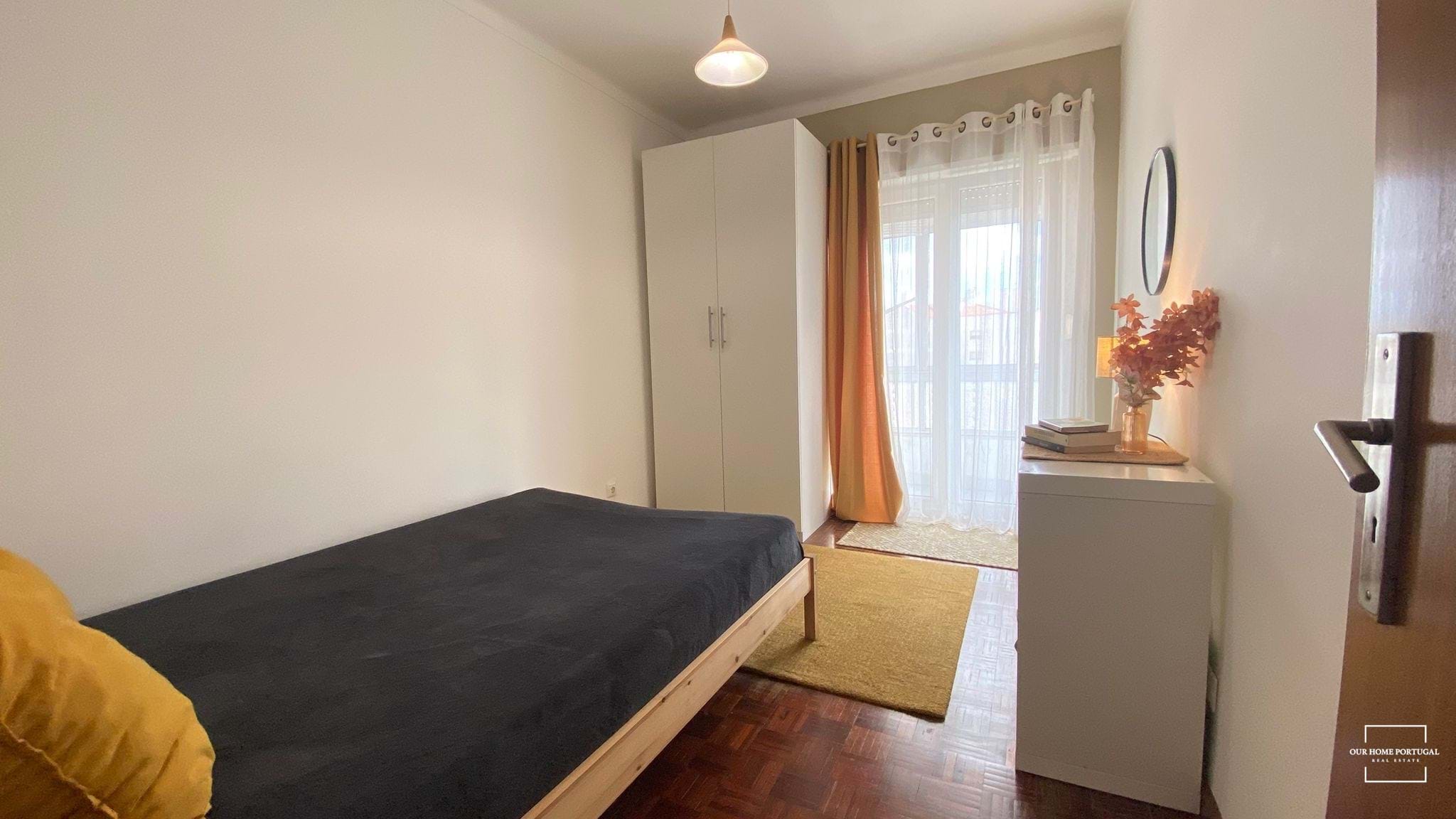 2 Bed, 1 Bath, ApartmentFor Sale, Sintra, Lisboa, 2710-728