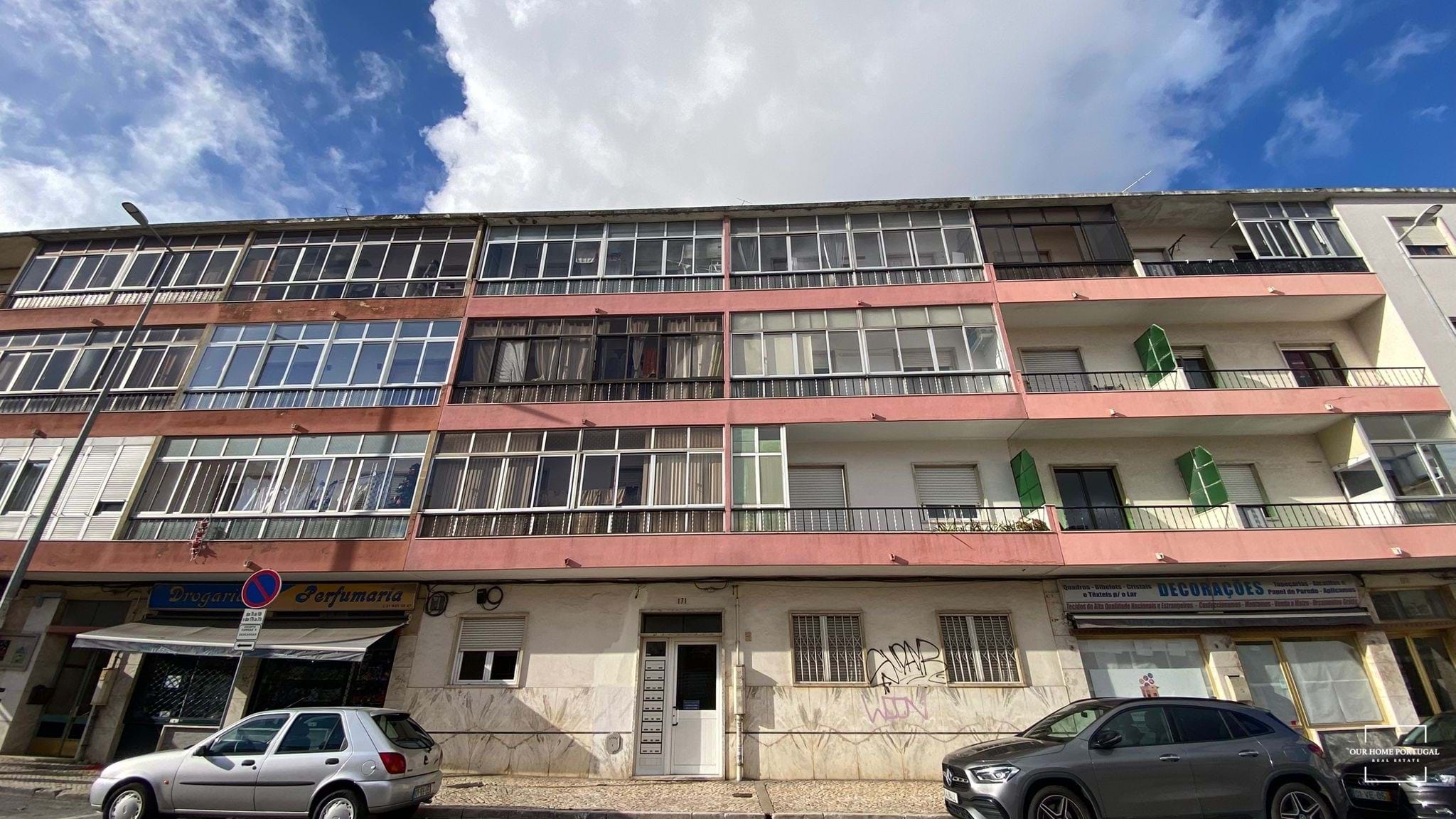 2 Bed, 1 Bath, ApartmentFor Sale, Sintra, Lisboa, 2710-728