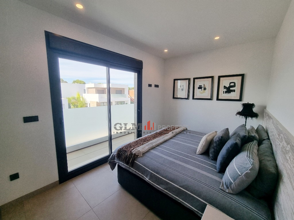 3 Bed, 2 Bath, ApartmentFor Sale, Santiago De La Ribera, Murcia