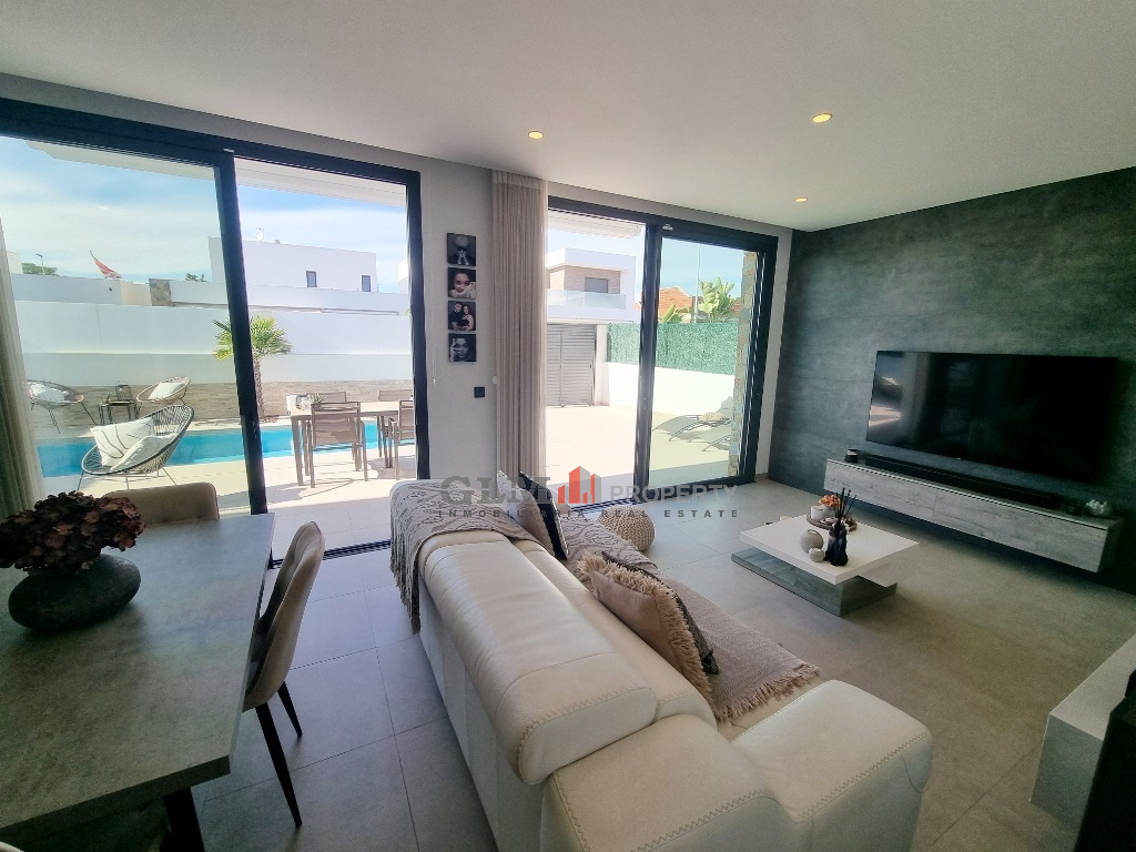 3 Bed, 2 Bath, ApartmentFor Sale, Santiago De La Ribera, Murcia