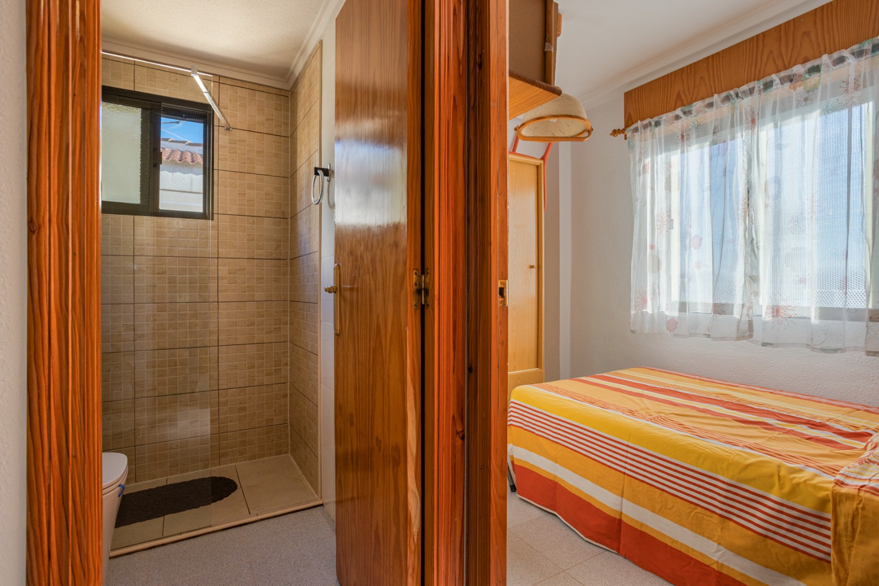 3 Bed, 1 Bath, ApartmentFor Sale, Torrevieja, Alicante