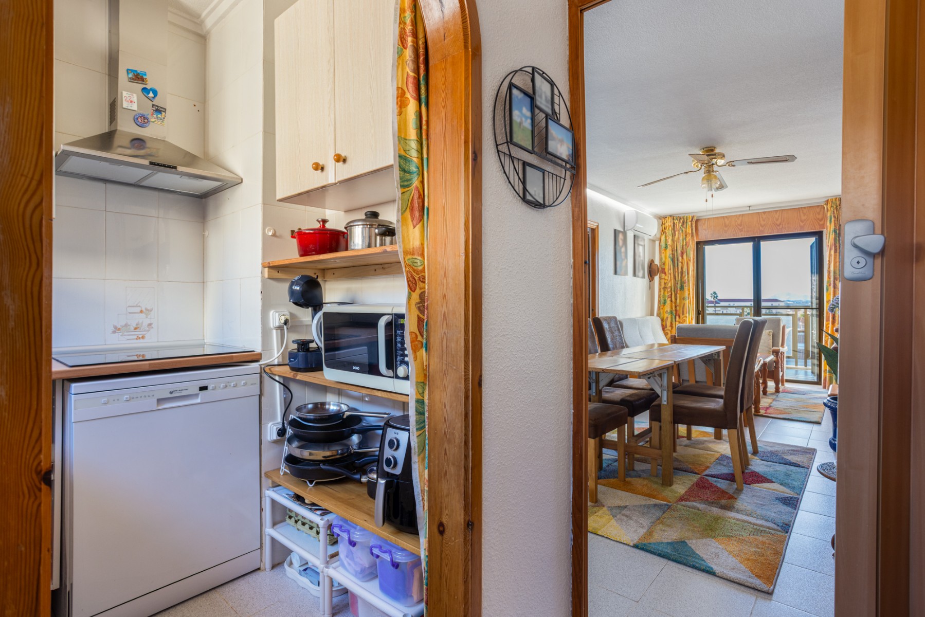 3 Bed, 1 Bath, ApartmentFor Sale, Torrevieja, Alicante