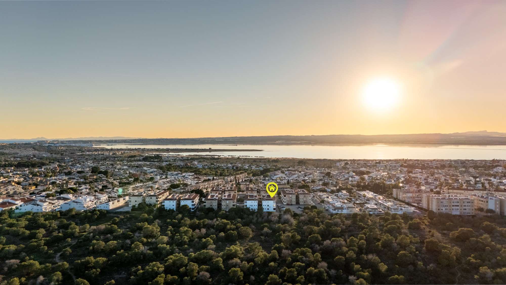 3 Bed, 1 Bath, ApartmentFor Sale, Torrevieja, Alicante