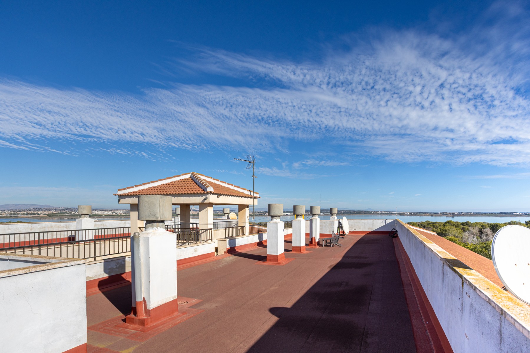 3 Bed, 1 Bath, ApartmentFor Sale, Torrevieja, Alicante