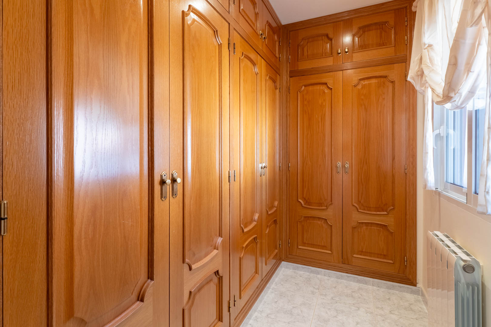 3 Bed, 3 Bath, HouseFor Sale, Jalon, Alicante