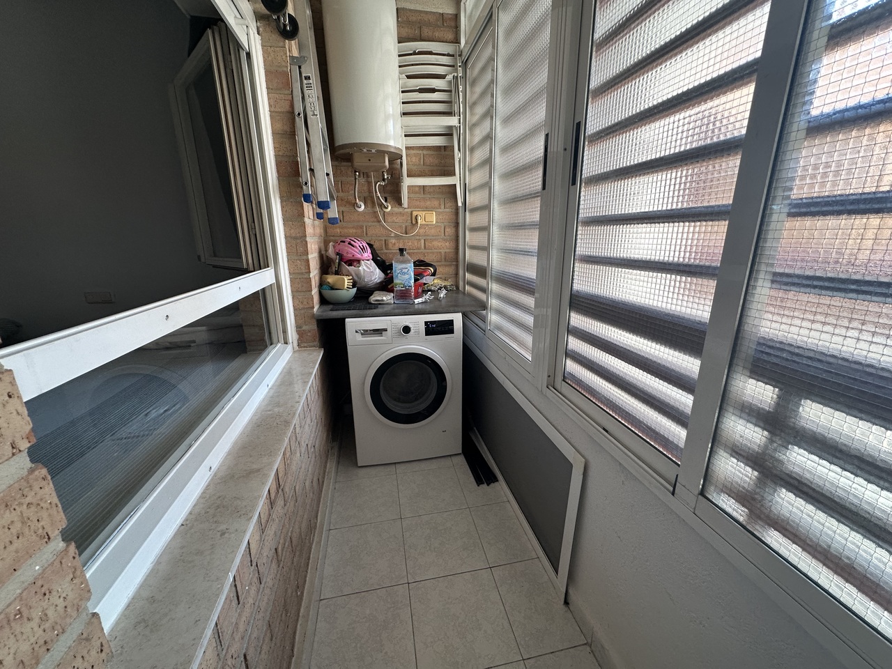 2 Bed, 1 Bath, ApartmentFor Sale, Torrevieja, Alicante