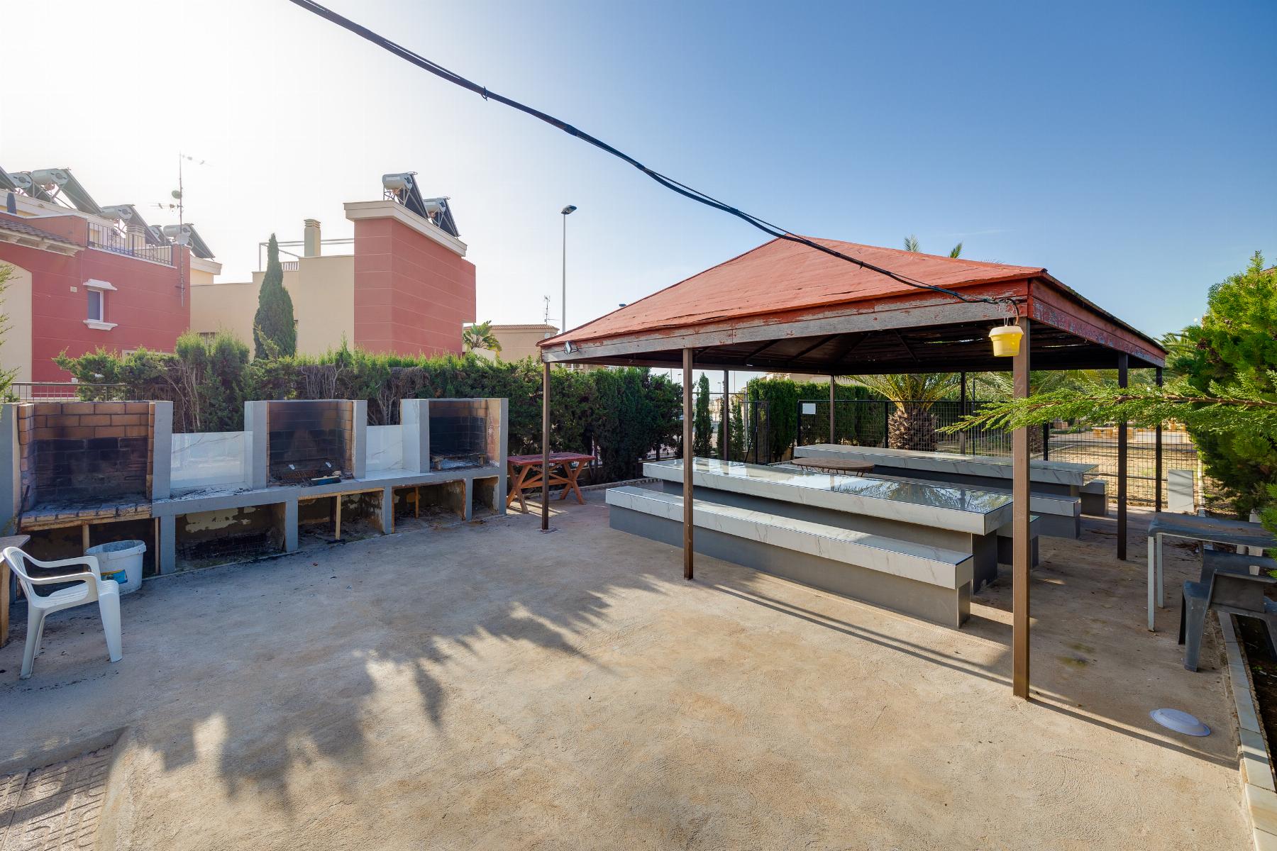 1 Bath, ApartmentFor Sale, Torrevieja, Alicante