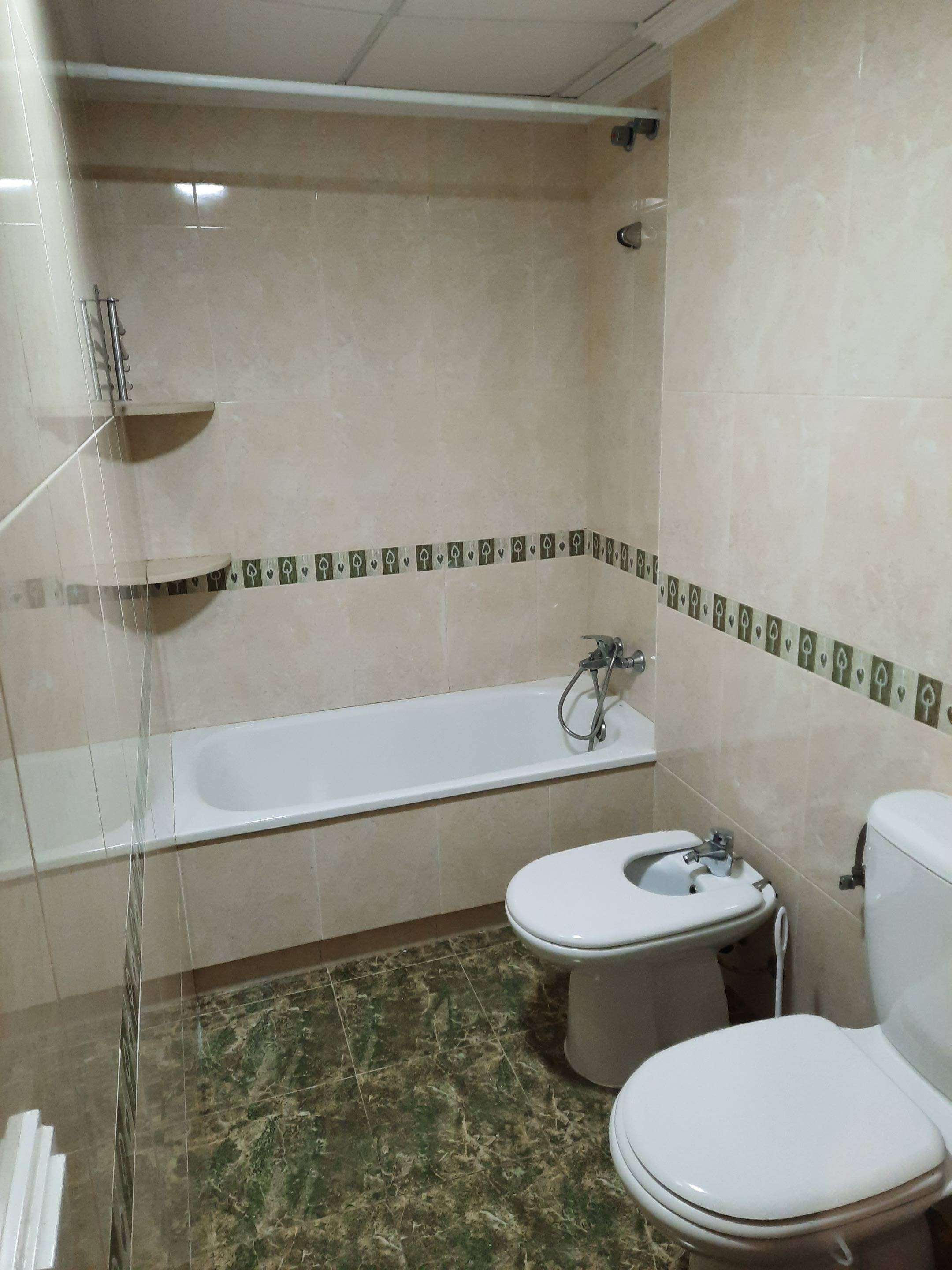 3 Bed, 2 Bath, ApartmentFor Sale, Almoradi, Alicante