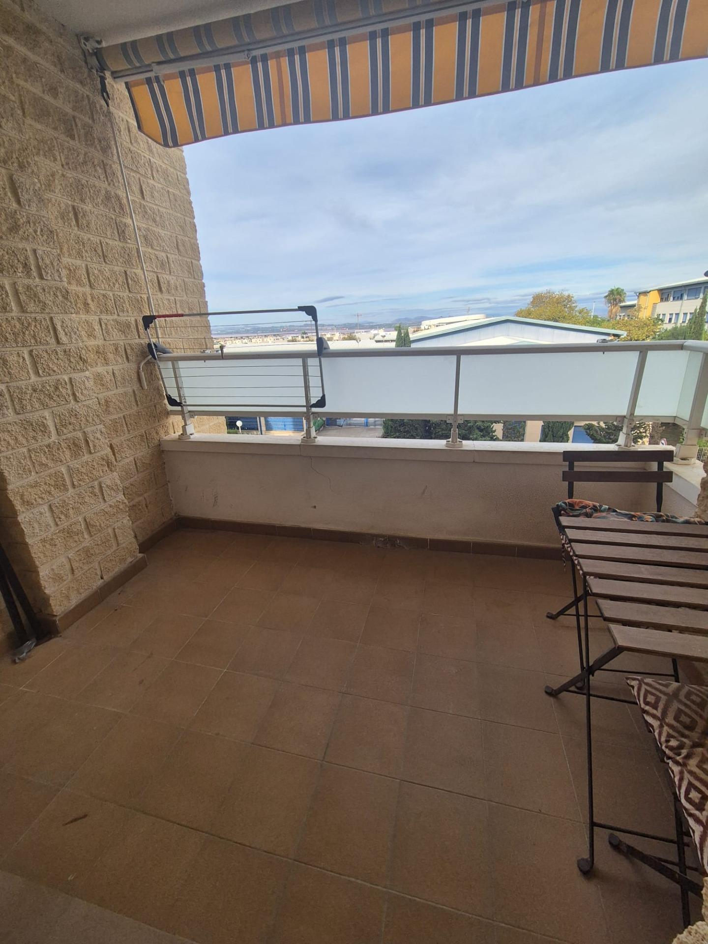 2 Bed, 1 Bath, ApartmentFor Sale, Torrevieja, Alicante