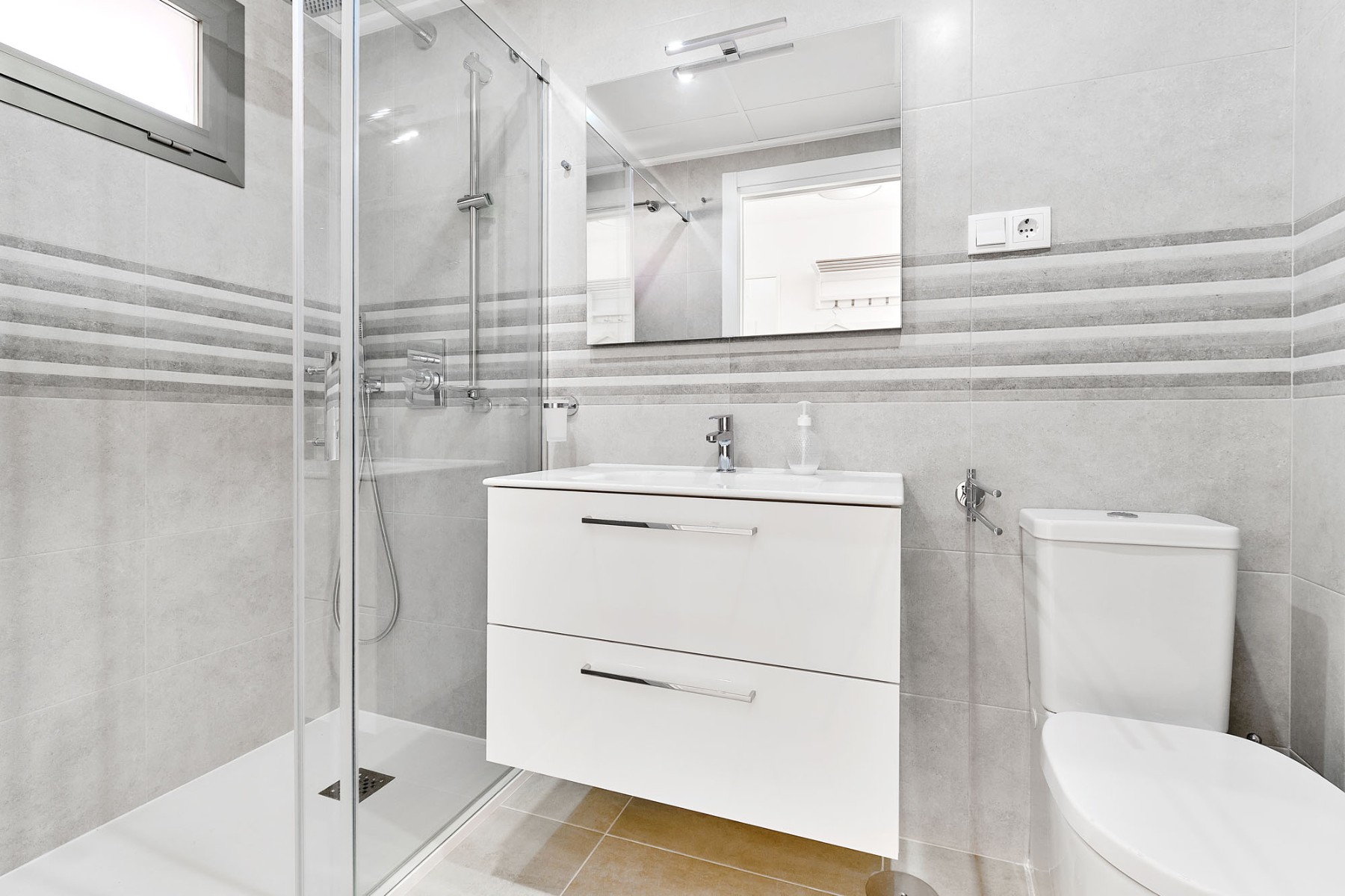 2 Bed, 2 Bath, ApartmentFor Sale, Orihuela Costa, Alicante