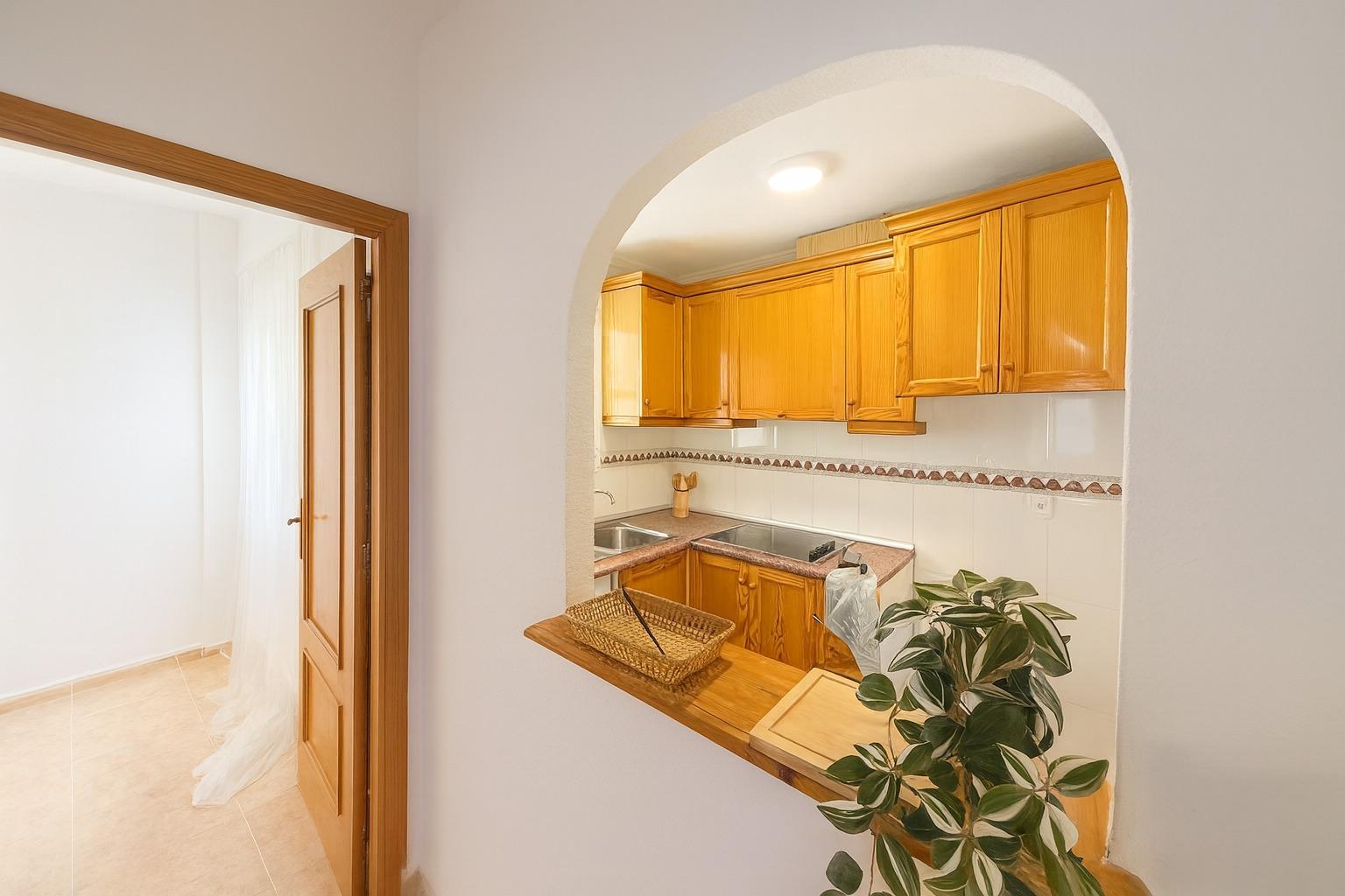 2 Bed, 1 Bath, ApartmentFor Sale, Torrevieja, Alicante