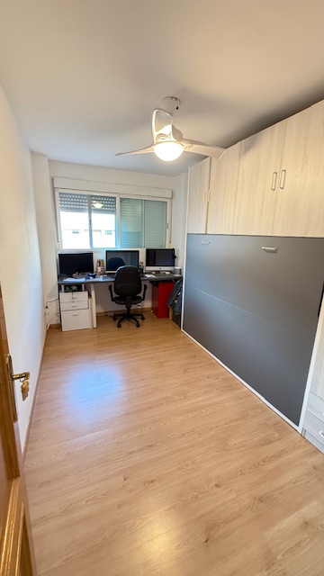 3 Bed, 2 Bath, ApartmentFor Sale, Alicante, Alicante