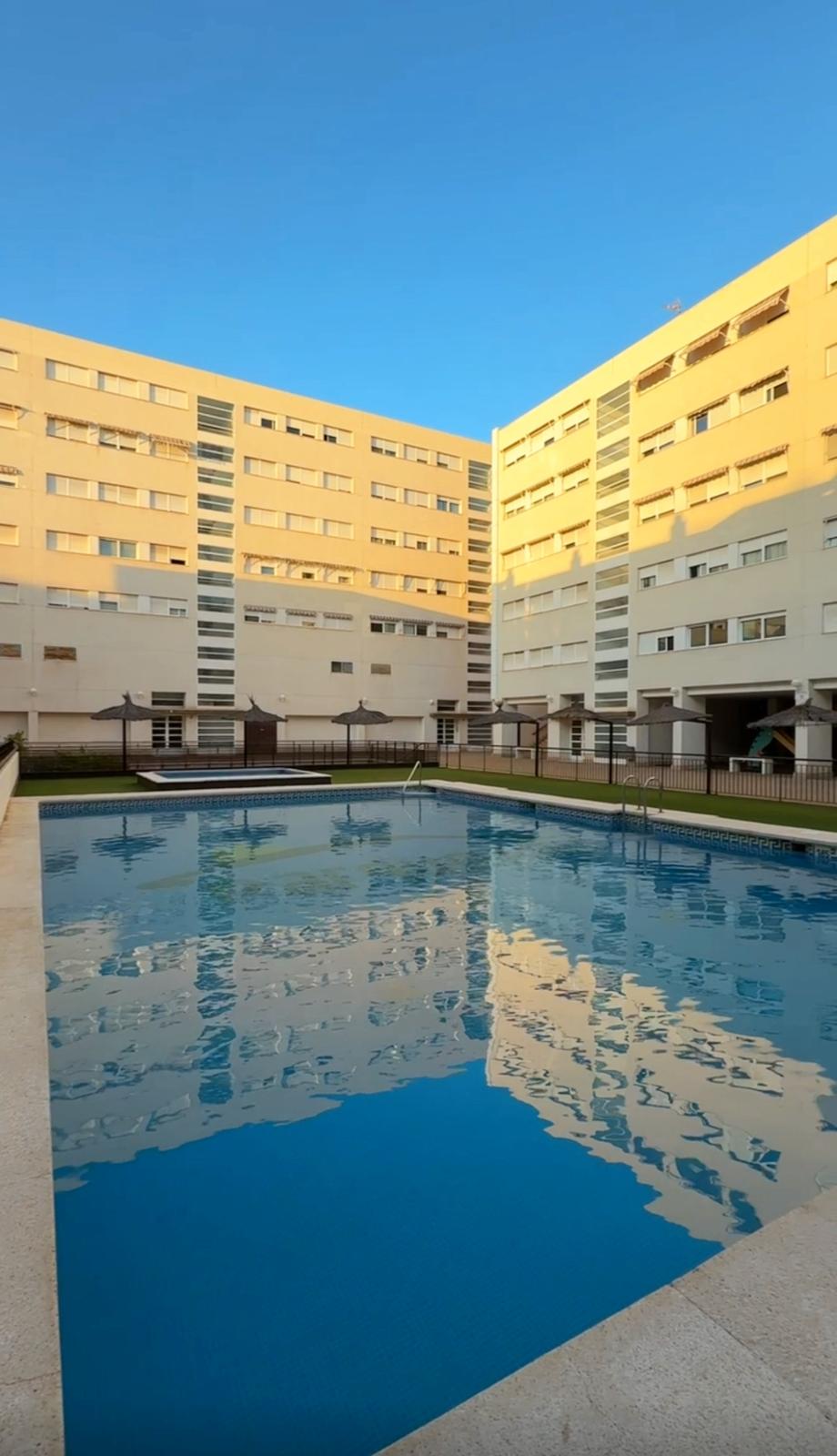 3 Bed, 2 Bath, ApartmentFor Sale, Alicante, Alicante