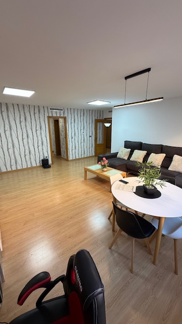 3 Bed, 2 Bath, ApartmentFor Sale, Alicante, Alicante