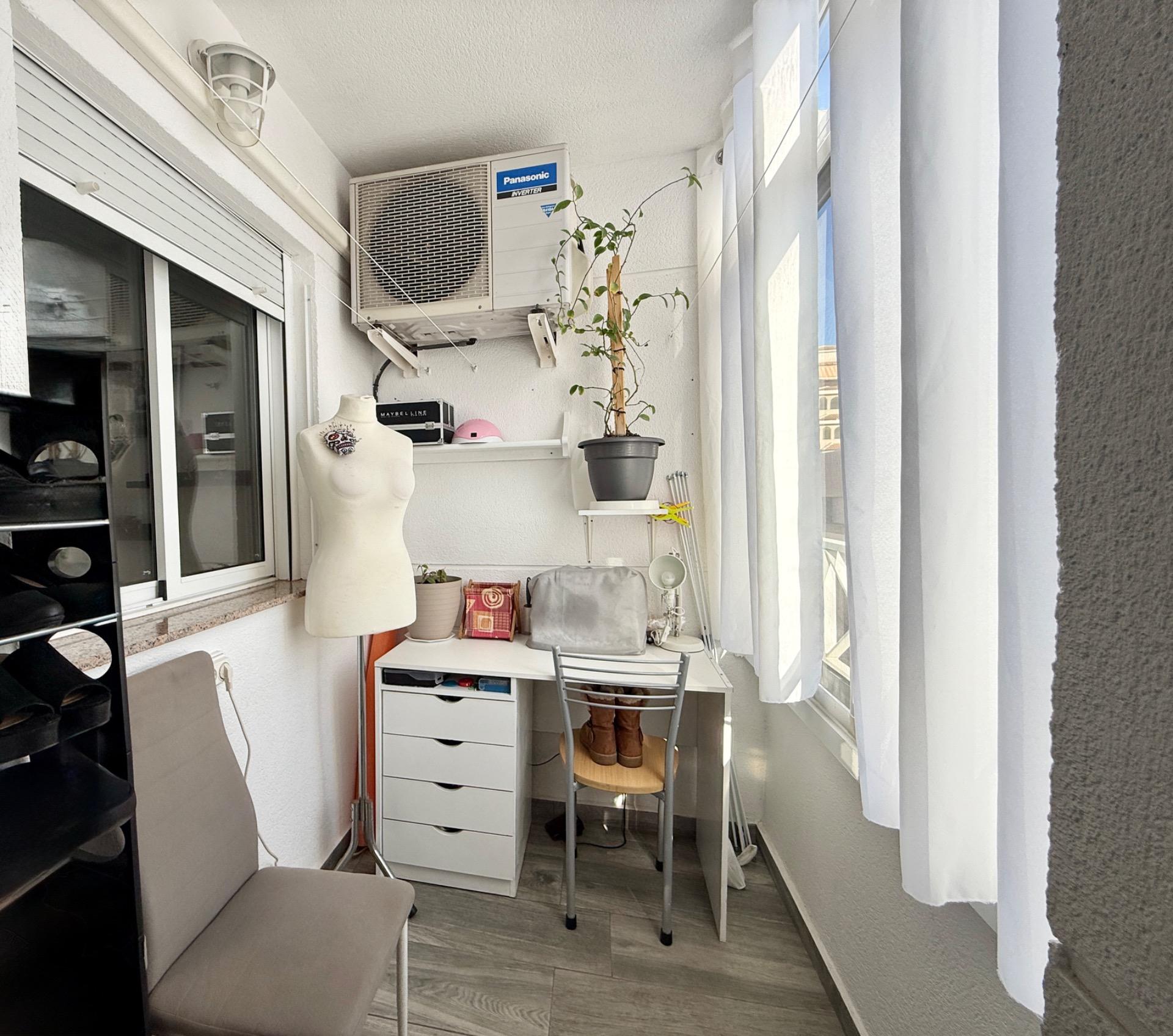 2 Bed, 1 Bath, ApartmentFor Sale, Torrevieja, Alicante