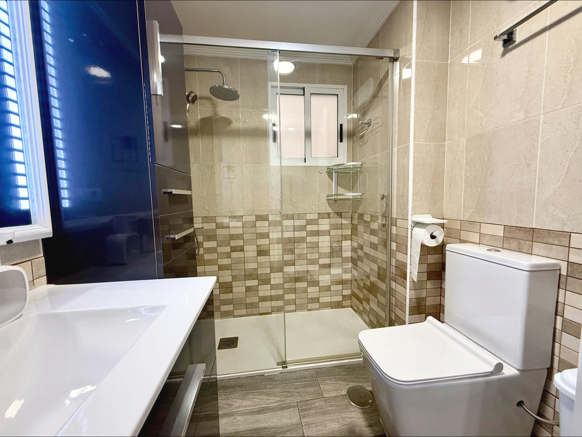 2 Bed, 1 Bath, ApartmentFor Sale, Torrevieja, Alicante