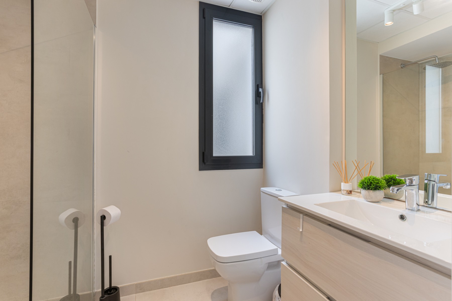 3 Bed, 2 Bath, ApartmentFor Sale, Mar De Cristal, Murcia