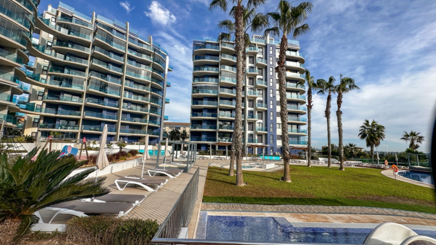 2 Bed, 2 Bath, ApartmentFor Sale, Torrevieja, Alicante
