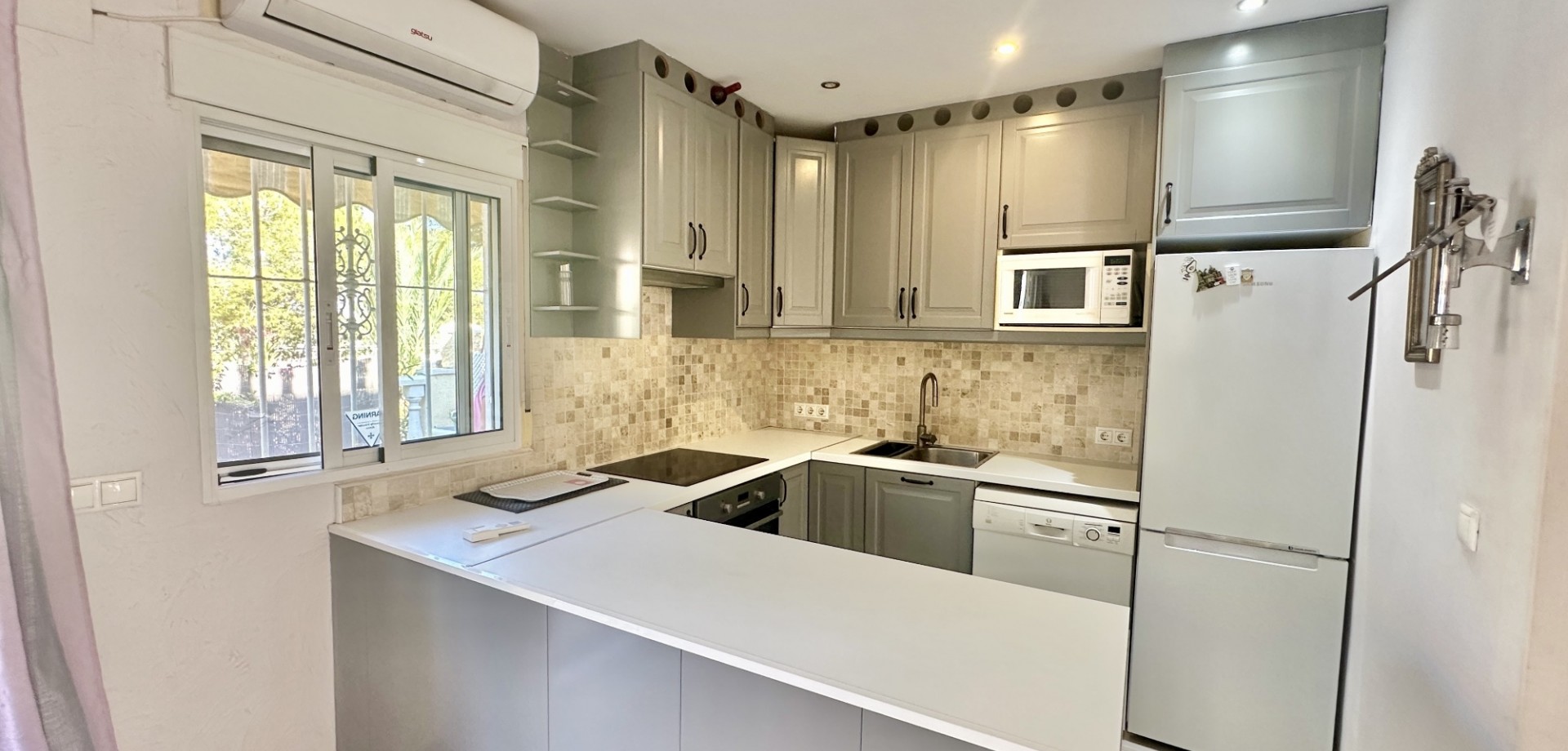 2 Bed, 1 Bath, HouseFor Sale, Guardamar Del Segura, Alicante