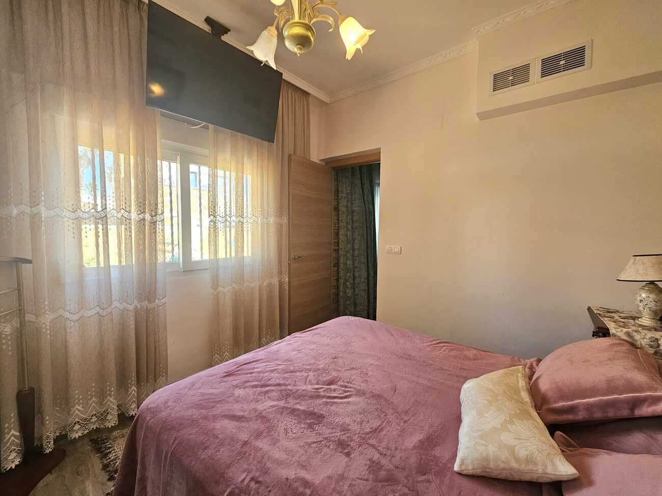 3 Bed, 2 Bath, HouseFor Sale, Torrevieja, Alicante