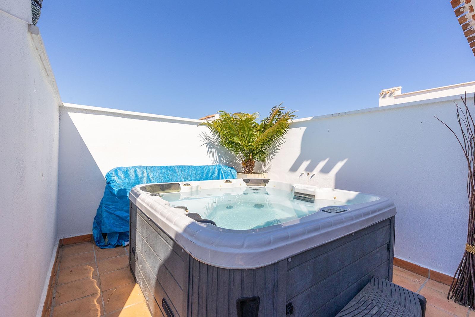 2 Bed, 1 Bath, ApartmentFor Sale, Banos y Mendigo, Murcia