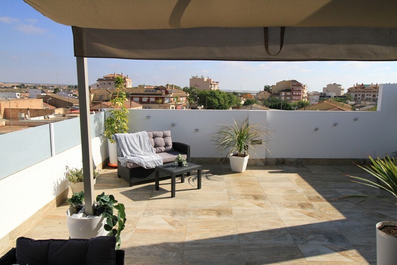 3 Bed, 2 Bath, HouseFor Sale, Avileses, Murcia