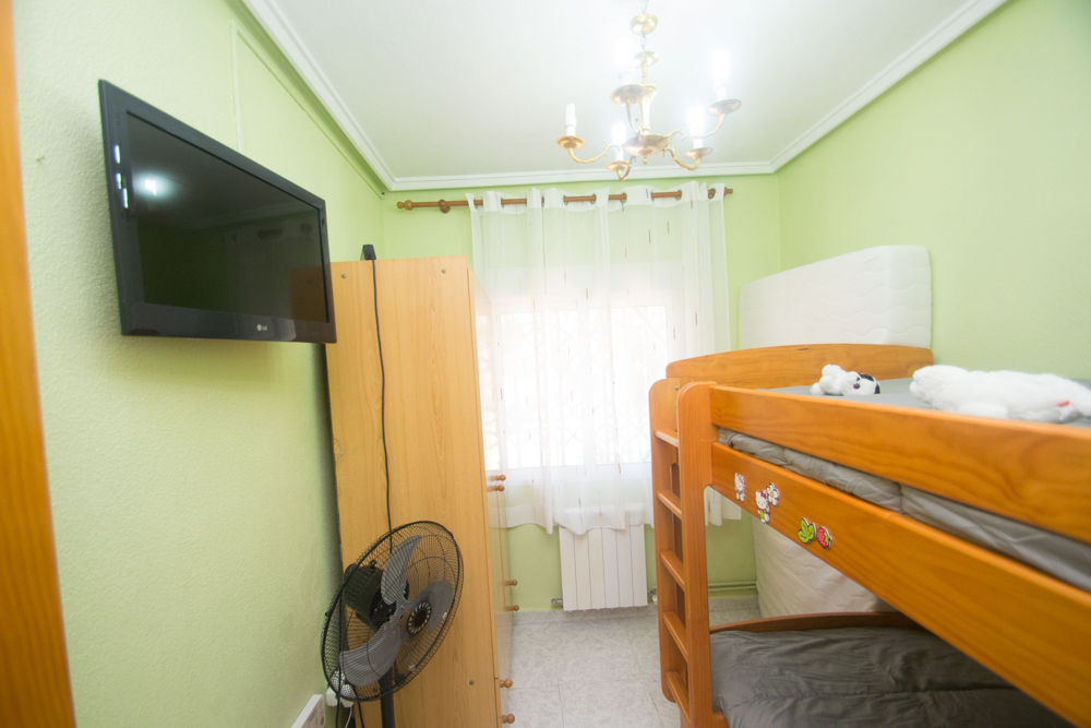 3 Bed, 2 Bath, ApartmentFor Sale, Torrevieja, Alicante