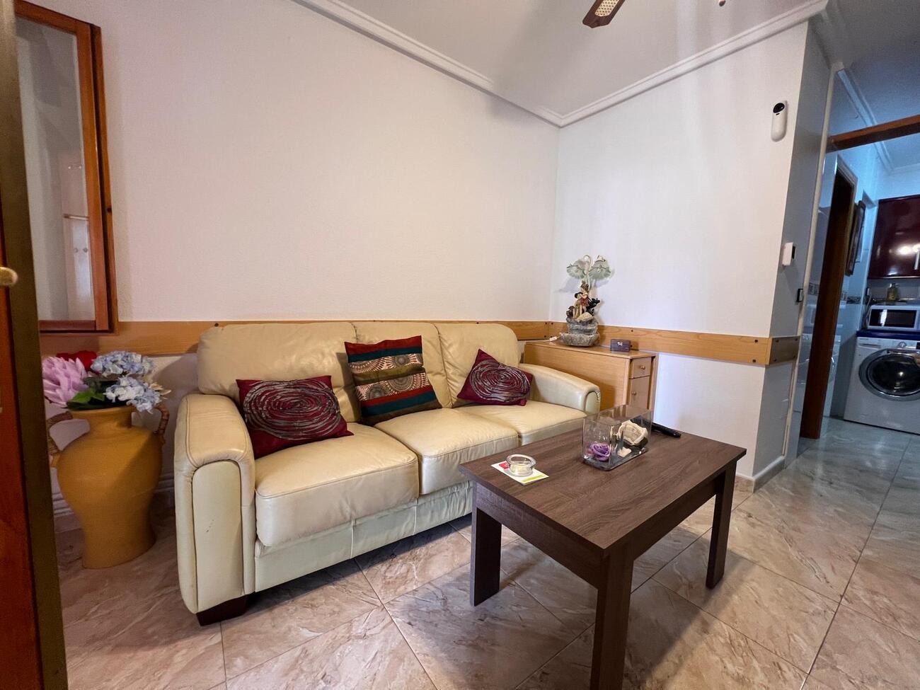 3 Bed, 2 Bath, ApartmentFor Sale, Torrevieja, Alicante