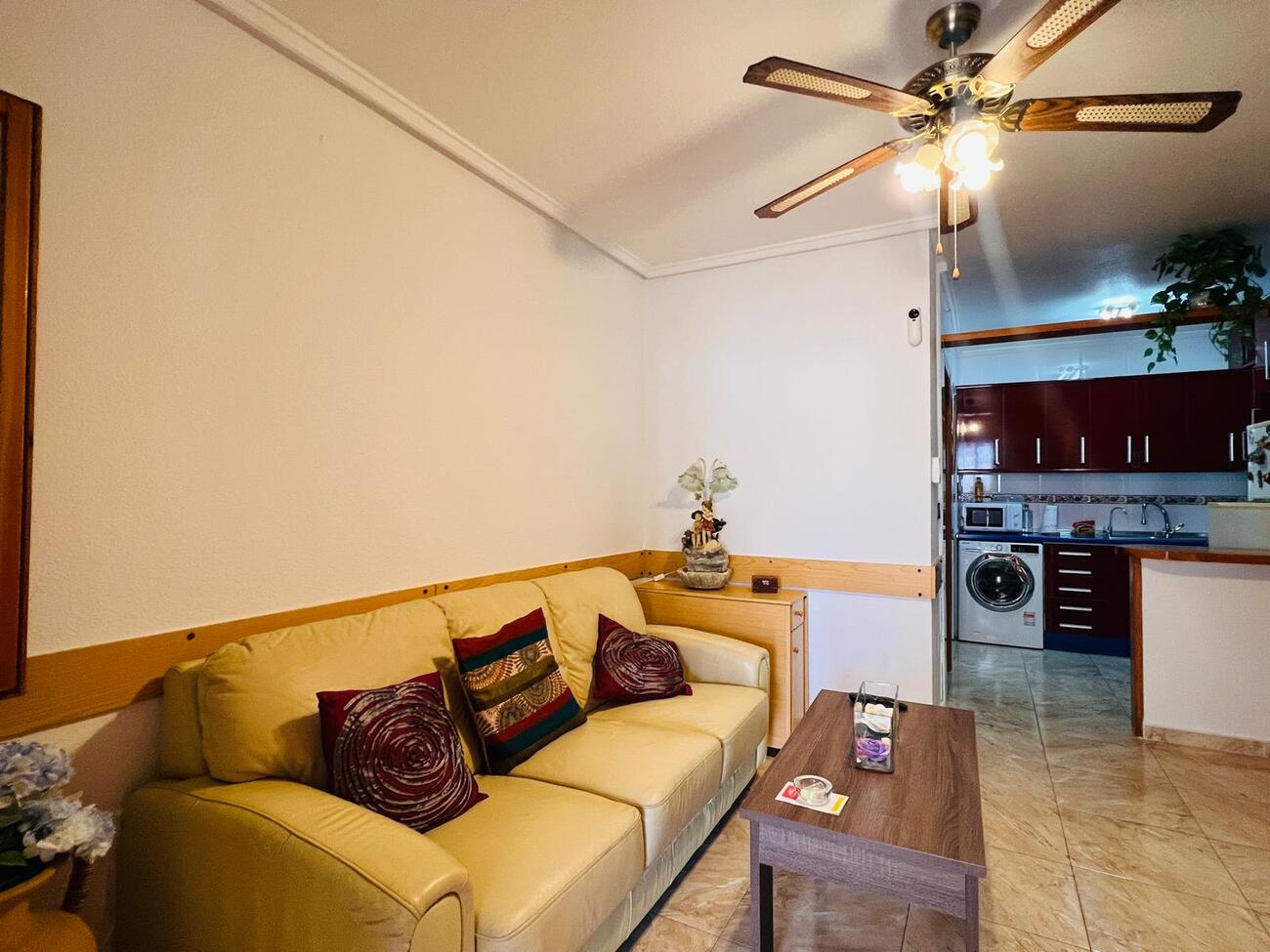 3 Bed, 2 Bath, ApartmentFor Sale, Torrevieja, Alicante