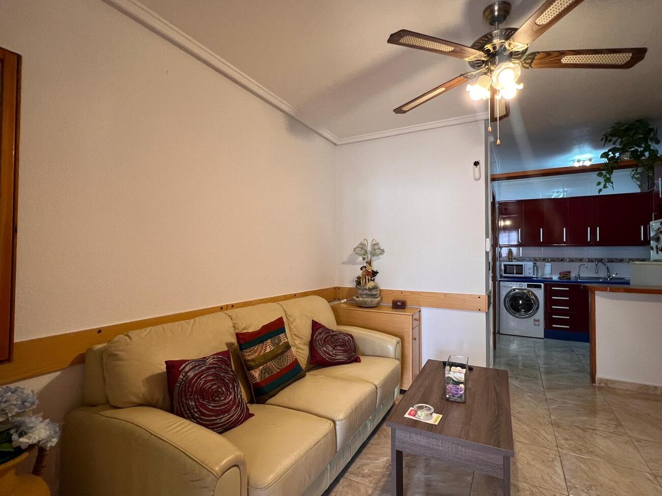 3 Bed, 2 Bath, ApartmentFor Sale, Torrevieja, Alicante